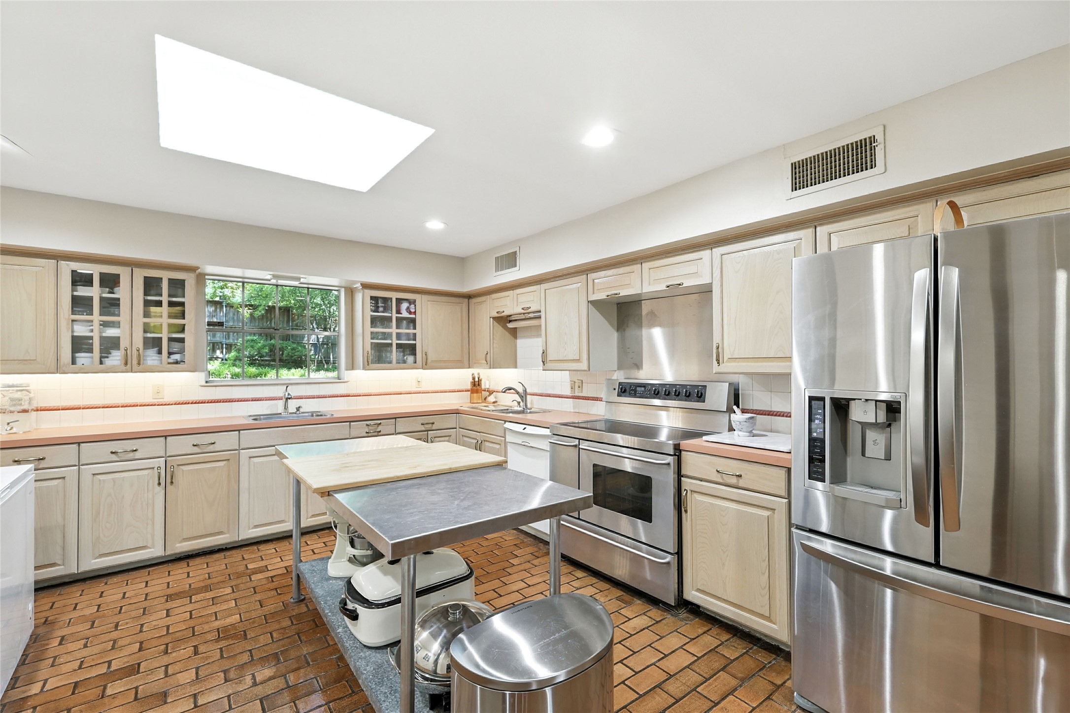 4165 Shady Valley Drive