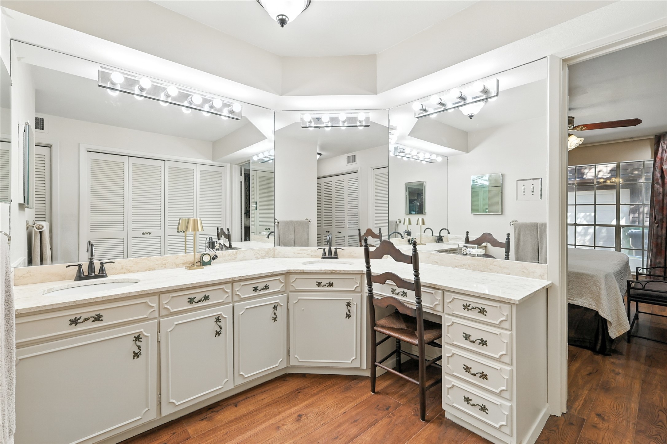 4165 Shady Valley Drive