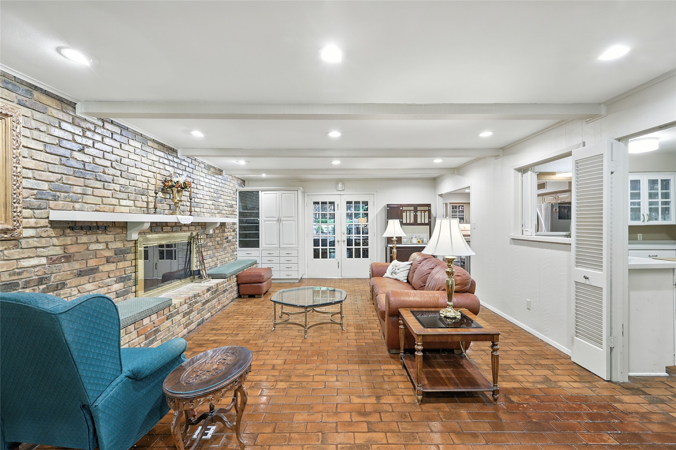 4165 Shady Valley Drive