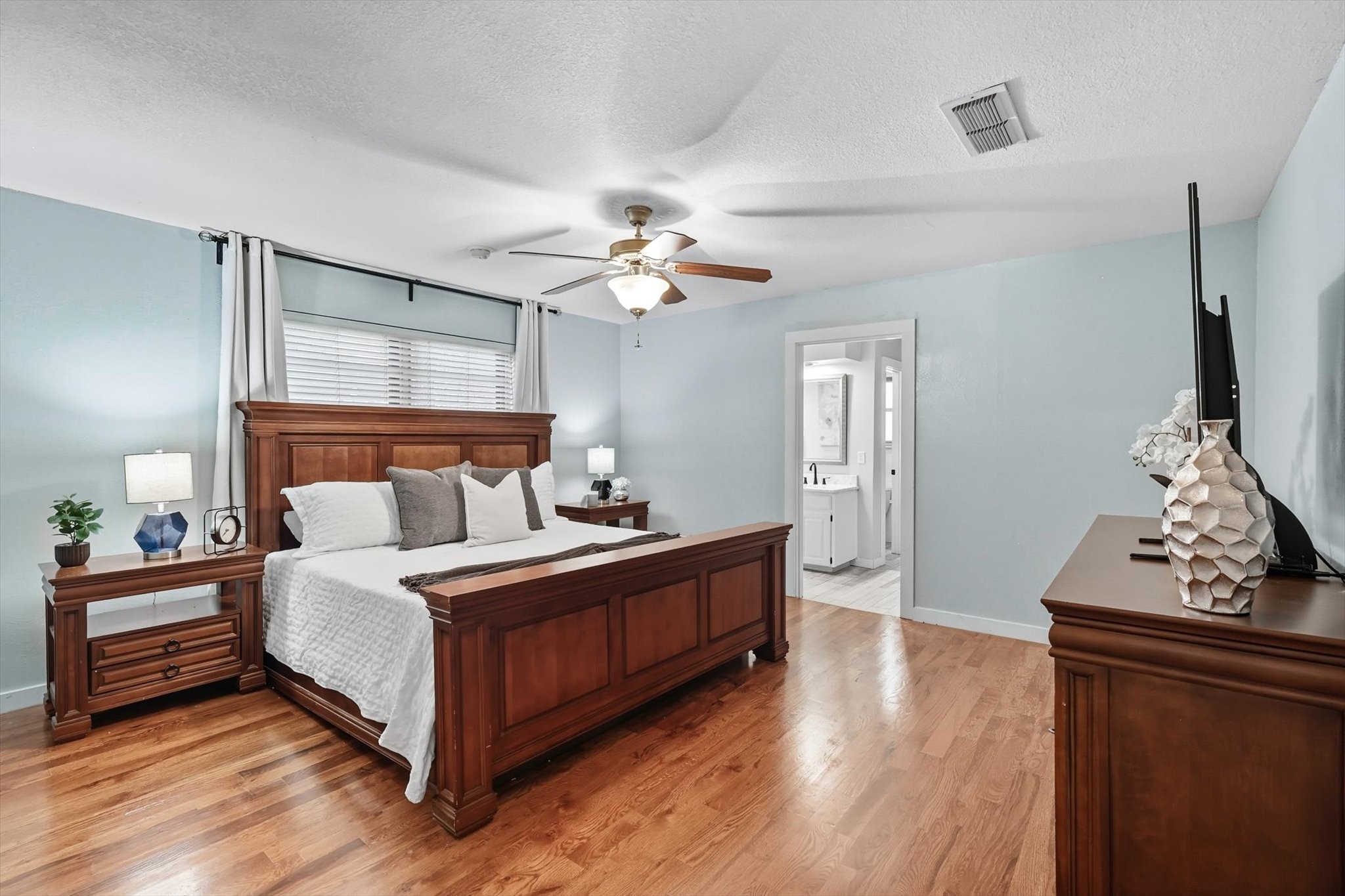 2908 Steve Drive