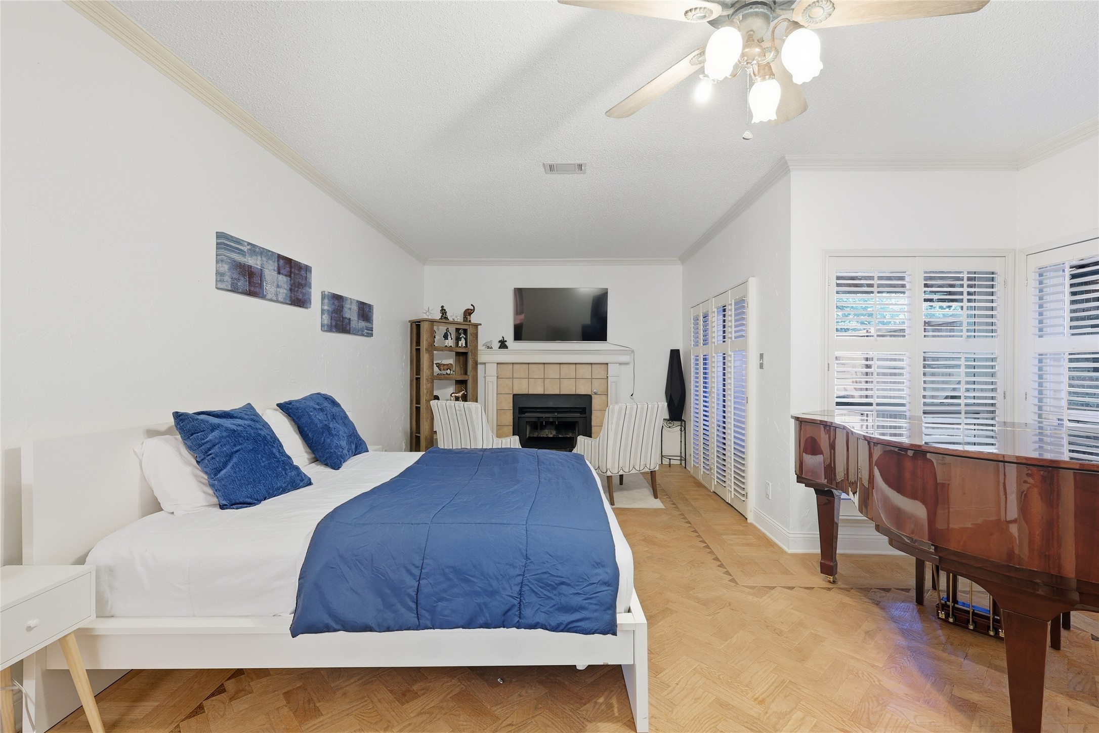 2008 E Branch Hollow Drive