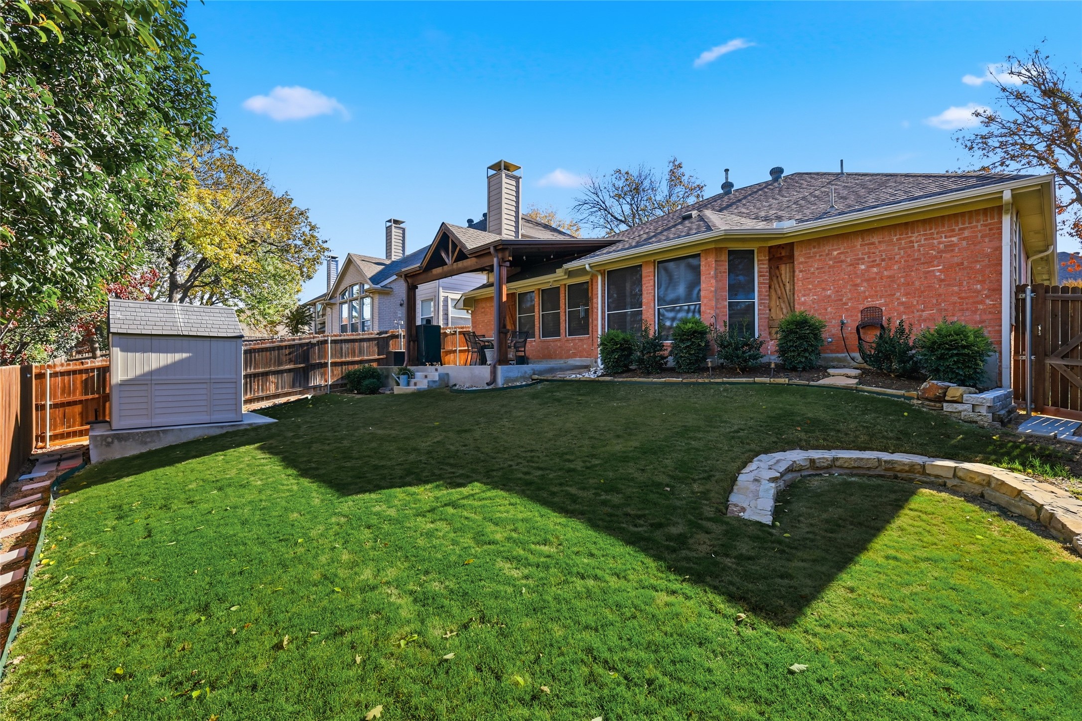 2203 Knoll Ridge Drive