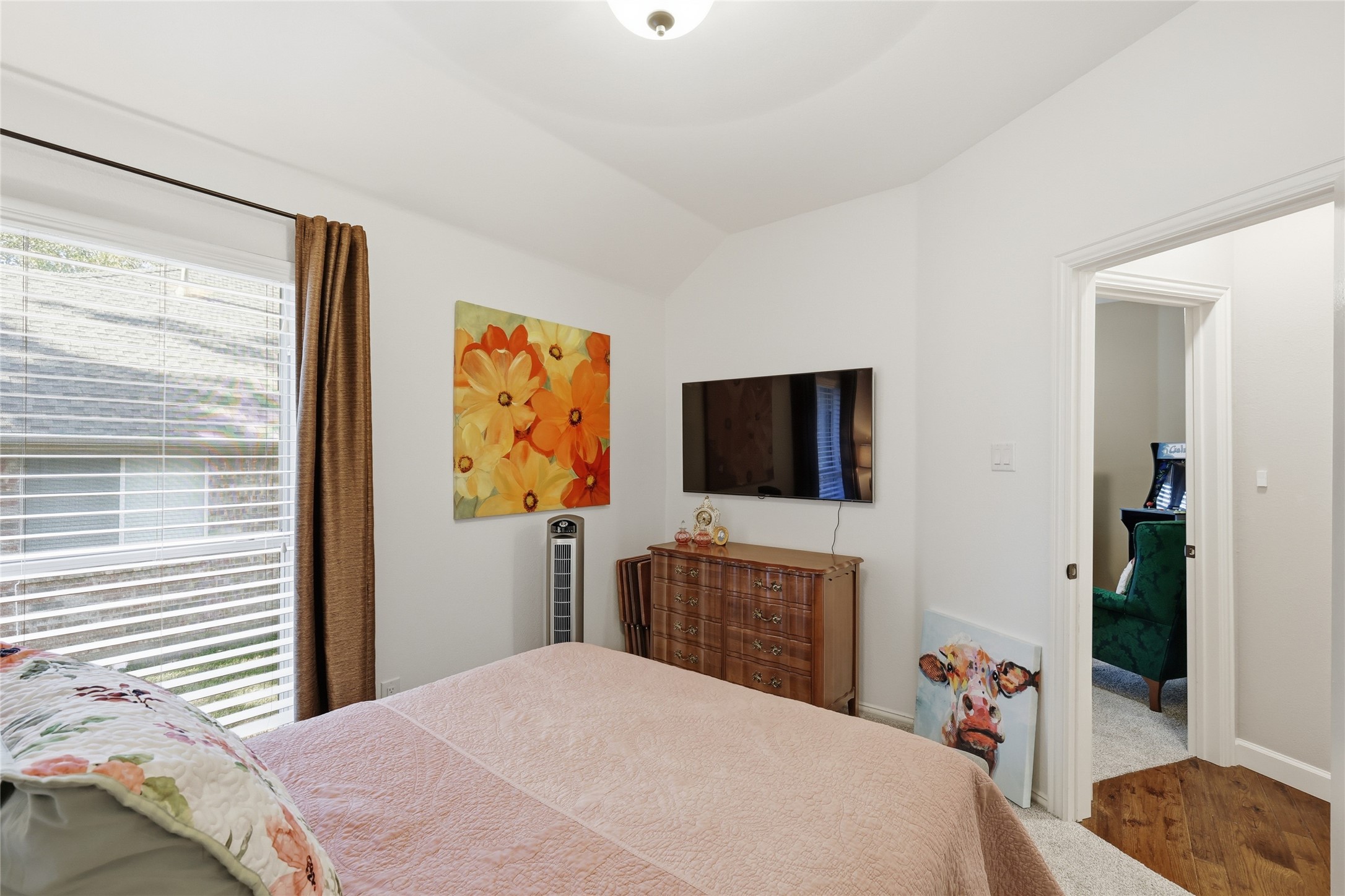 2203 Knoll Ridge Drive