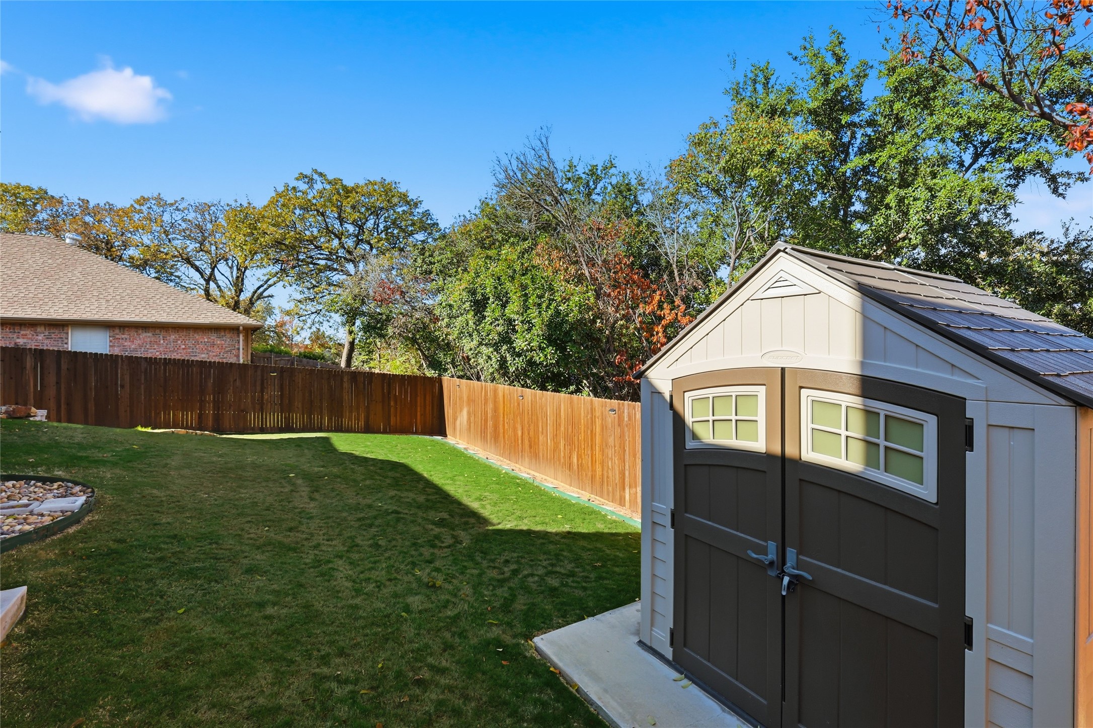 2203 Knoll Ridge Drive