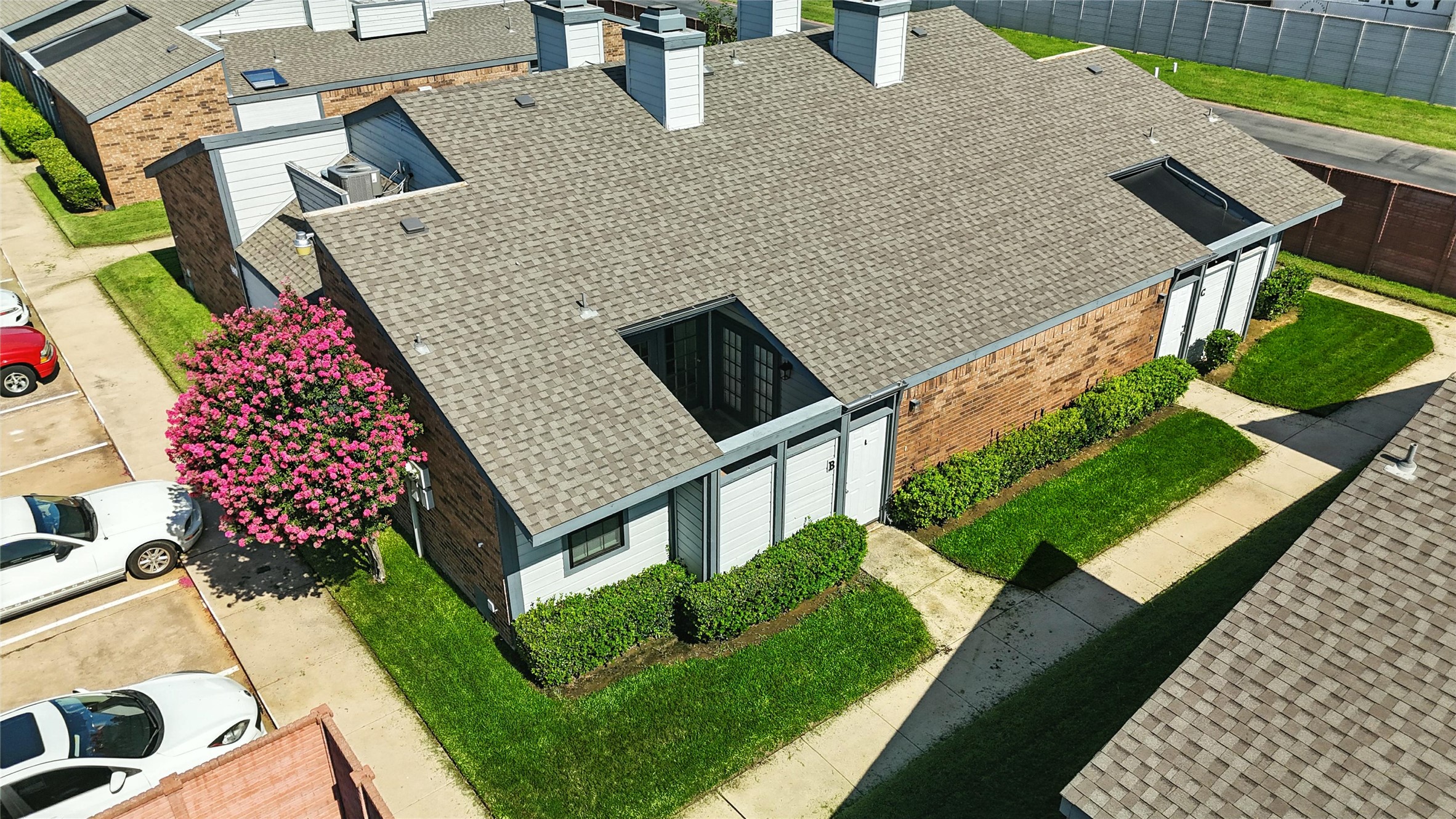 640 Bellaire Drive B