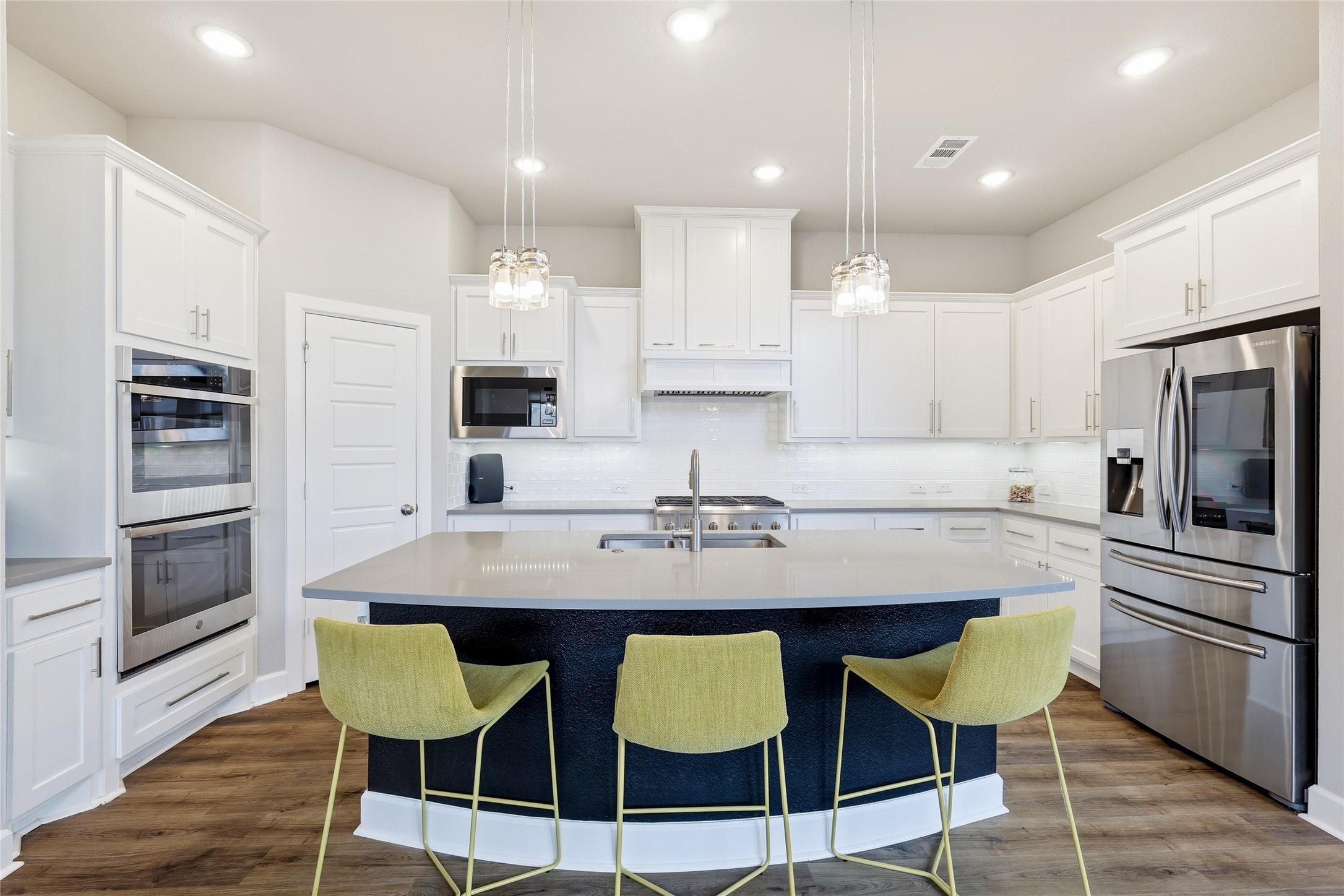 2117 Tolleson Drive