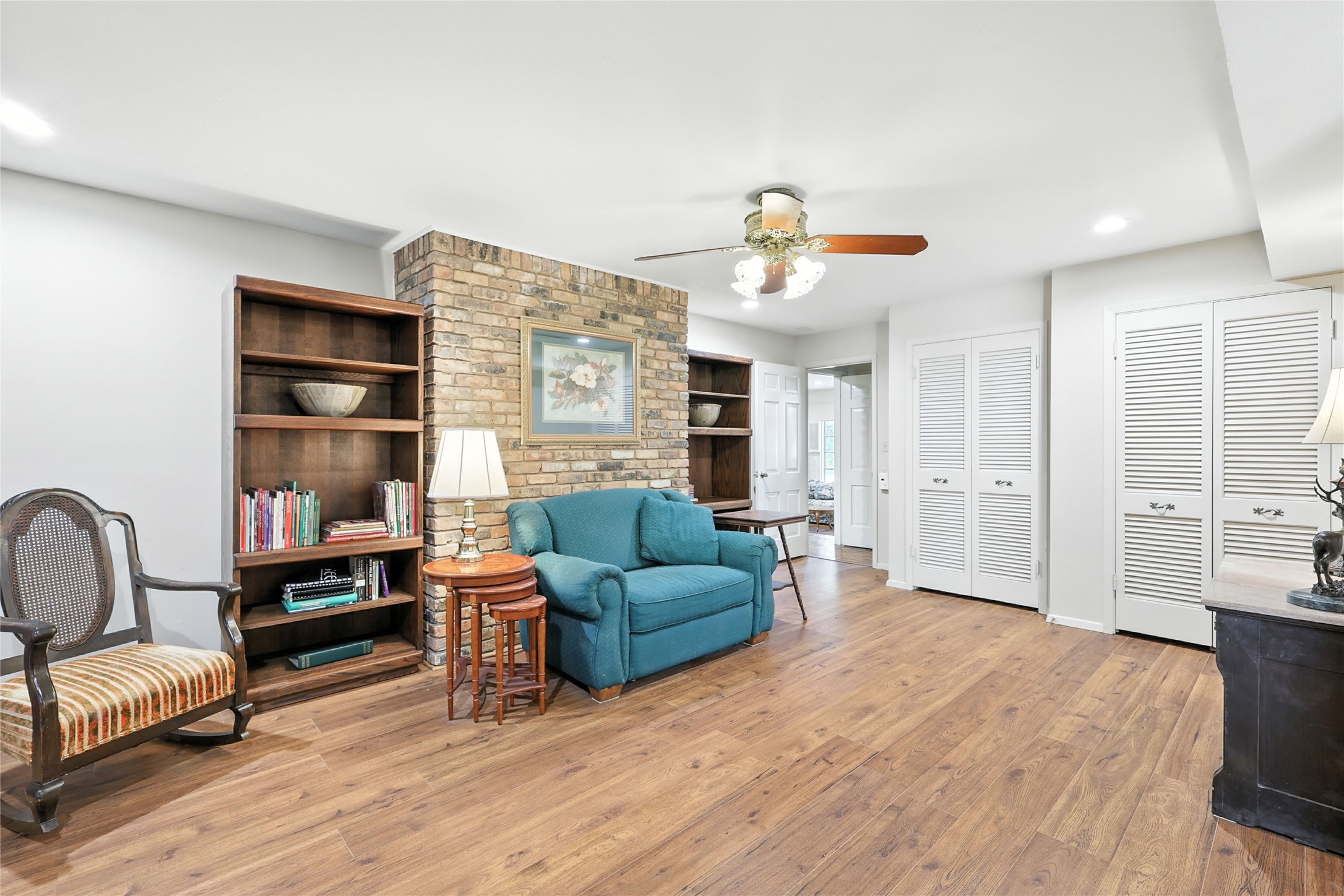 4165 Shady Valley Drive