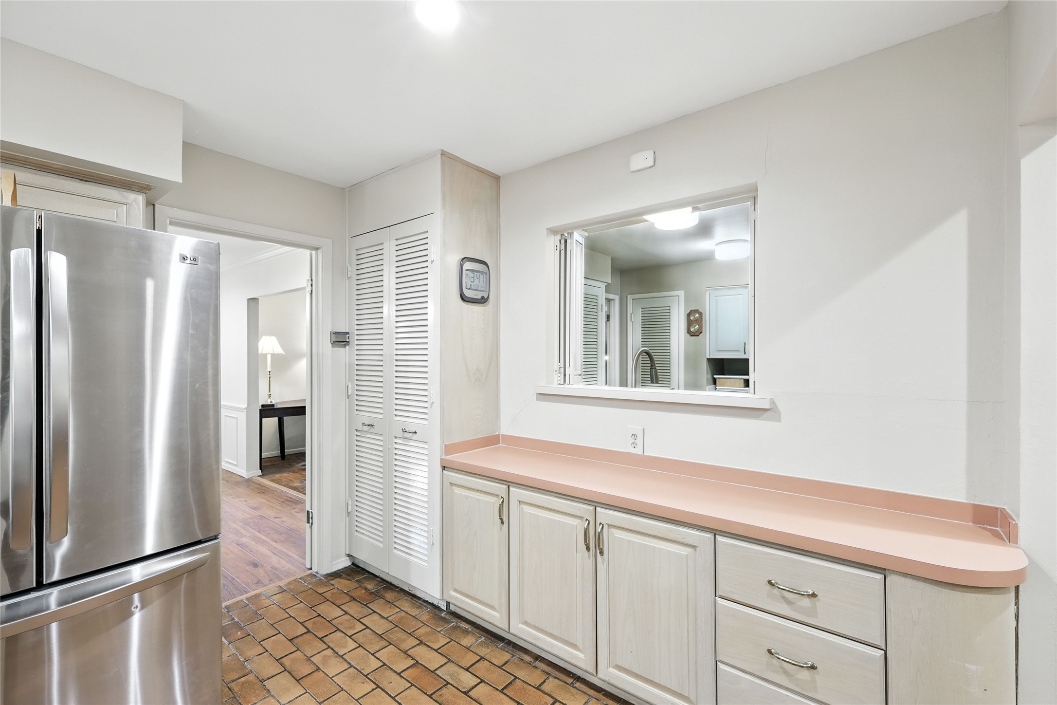 4165 Shady Valley Drive