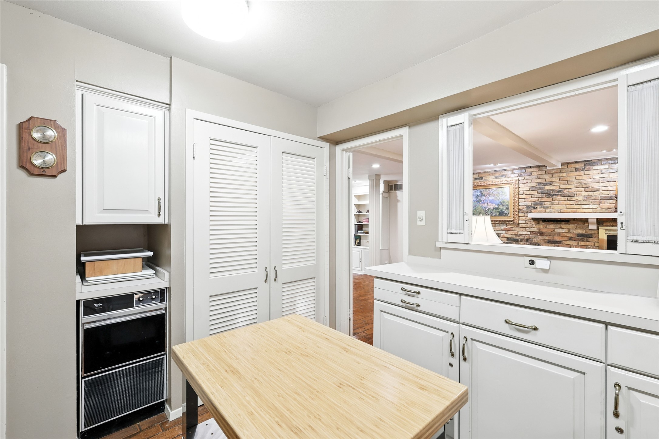 4165 Shady Valley Drive
