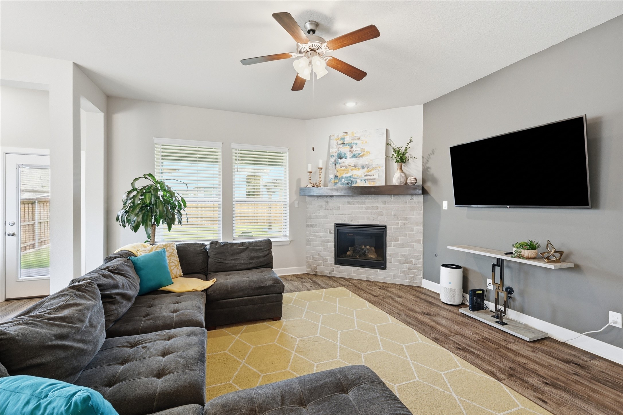 1203 White Squall Trail