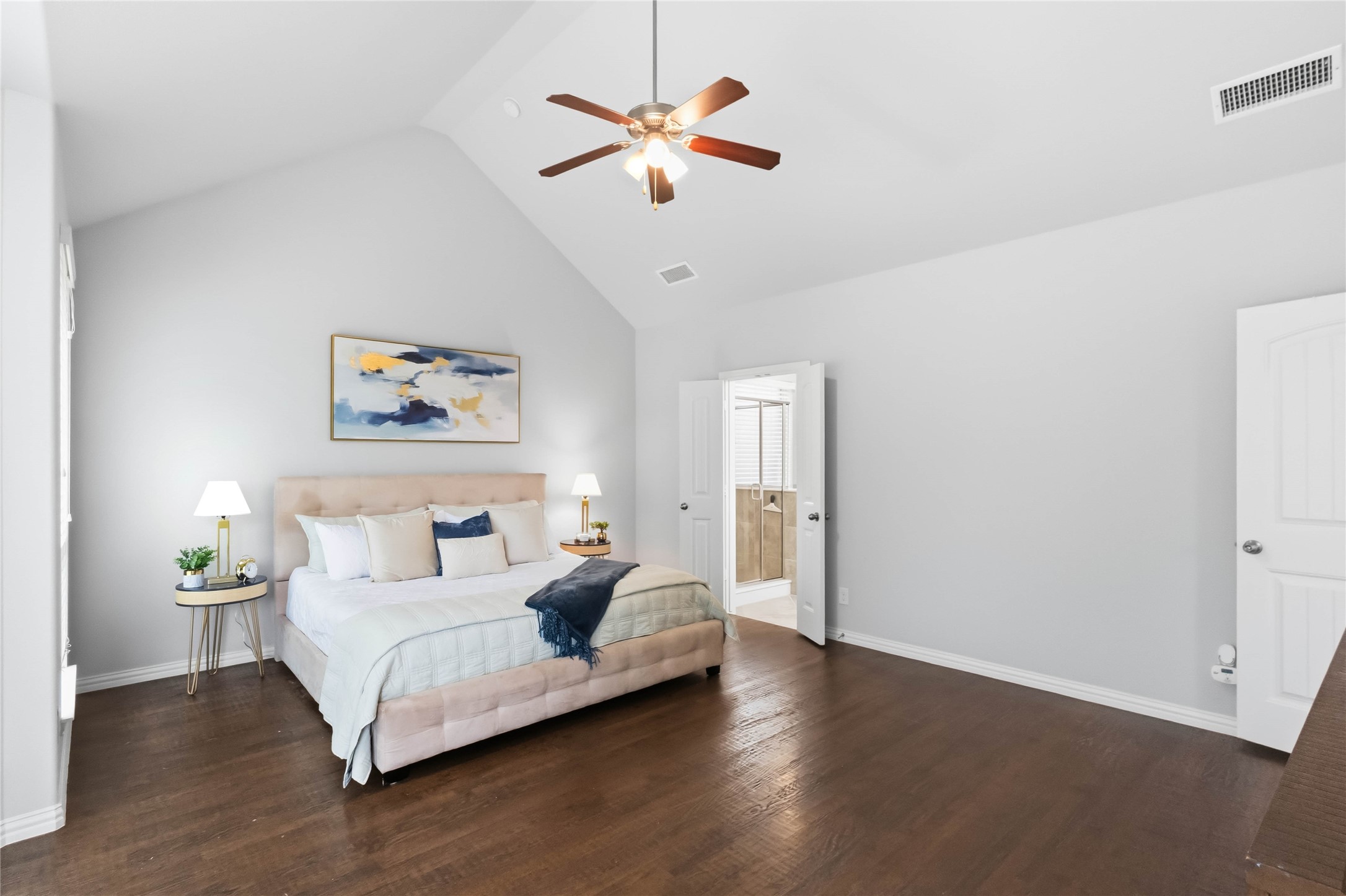 1121 Montgomery Way