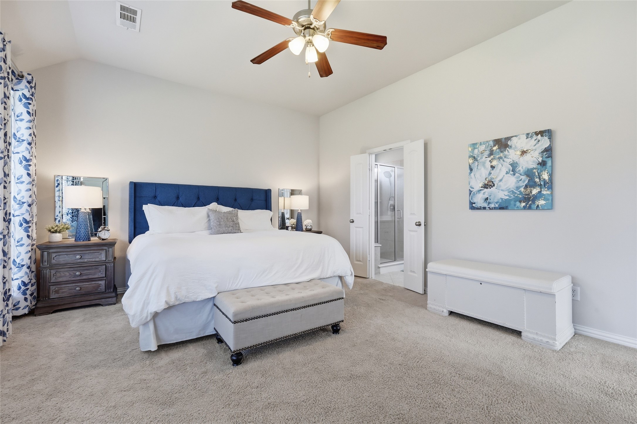 1120 Montgomery Way
