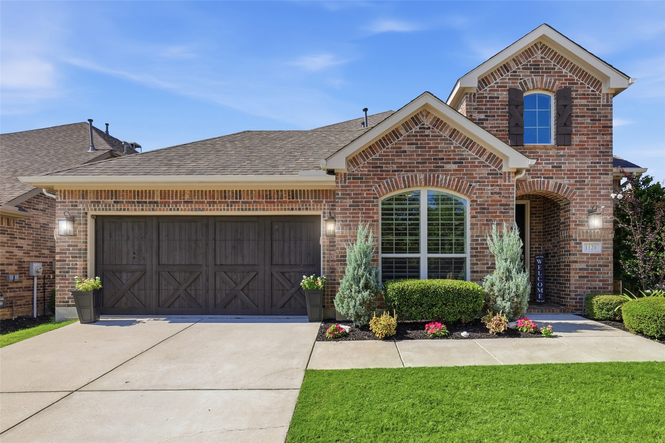 1120 Montgomery Way