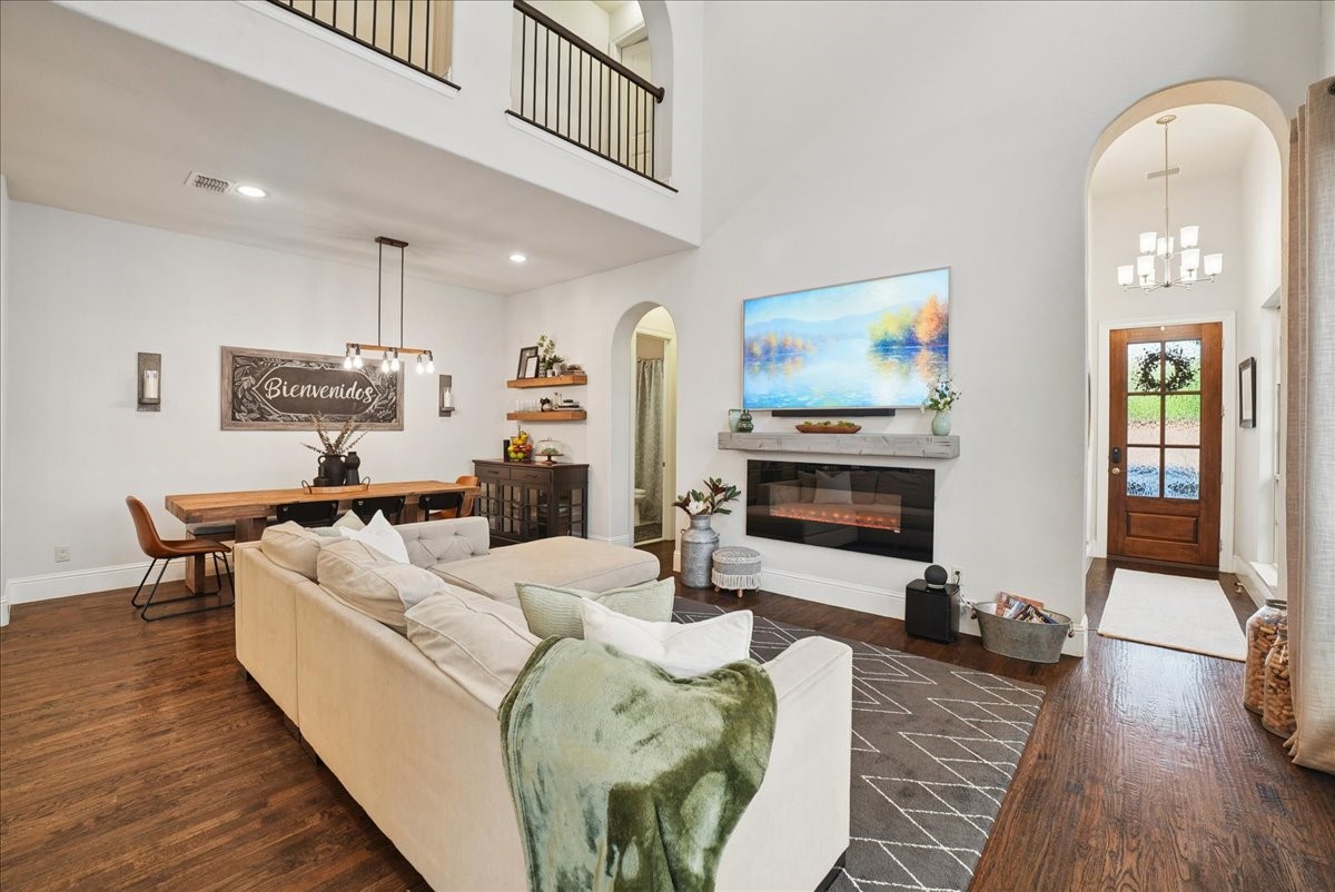 462 Loma Alta Drive