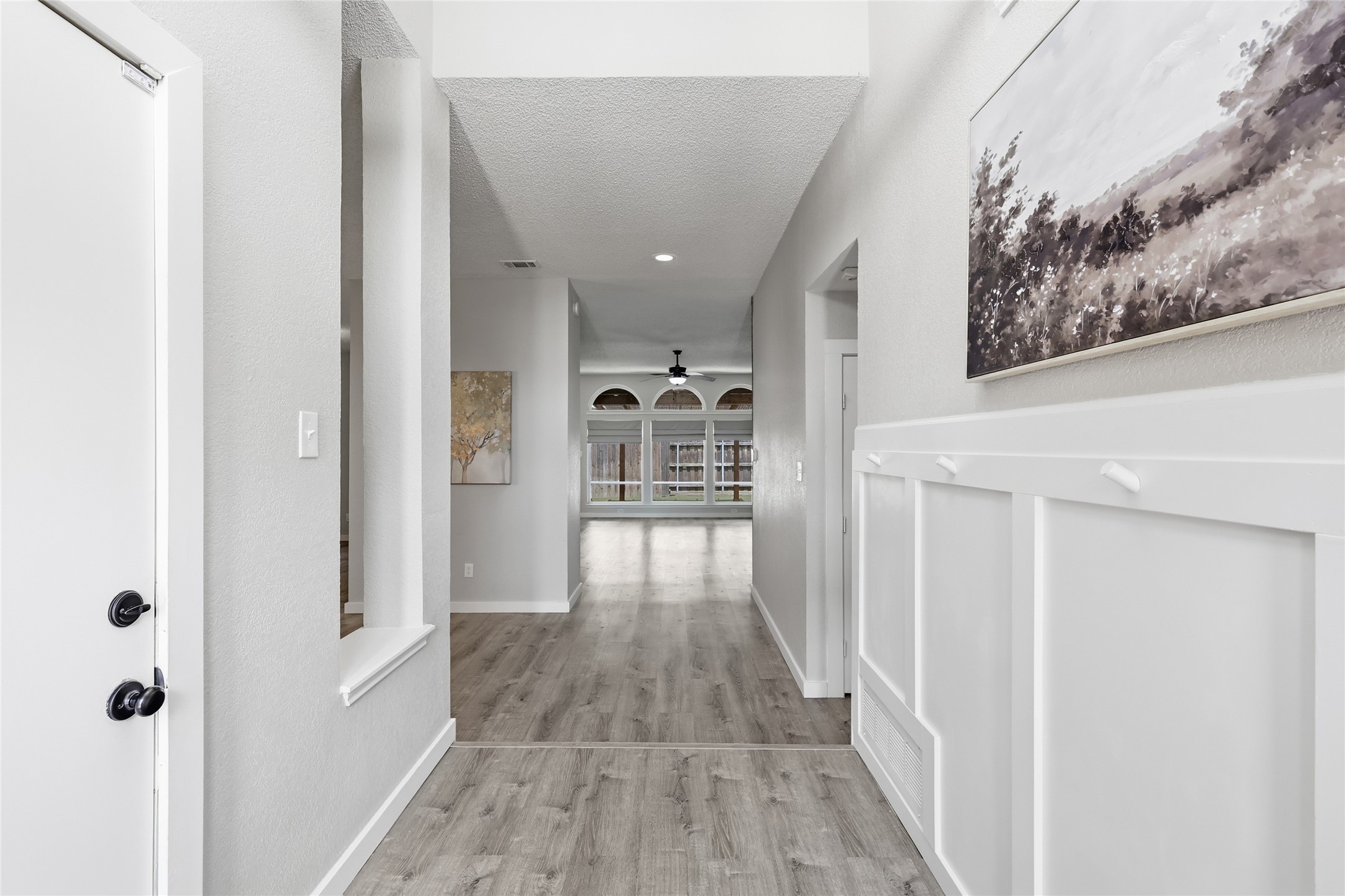 2313 Whitman Lane