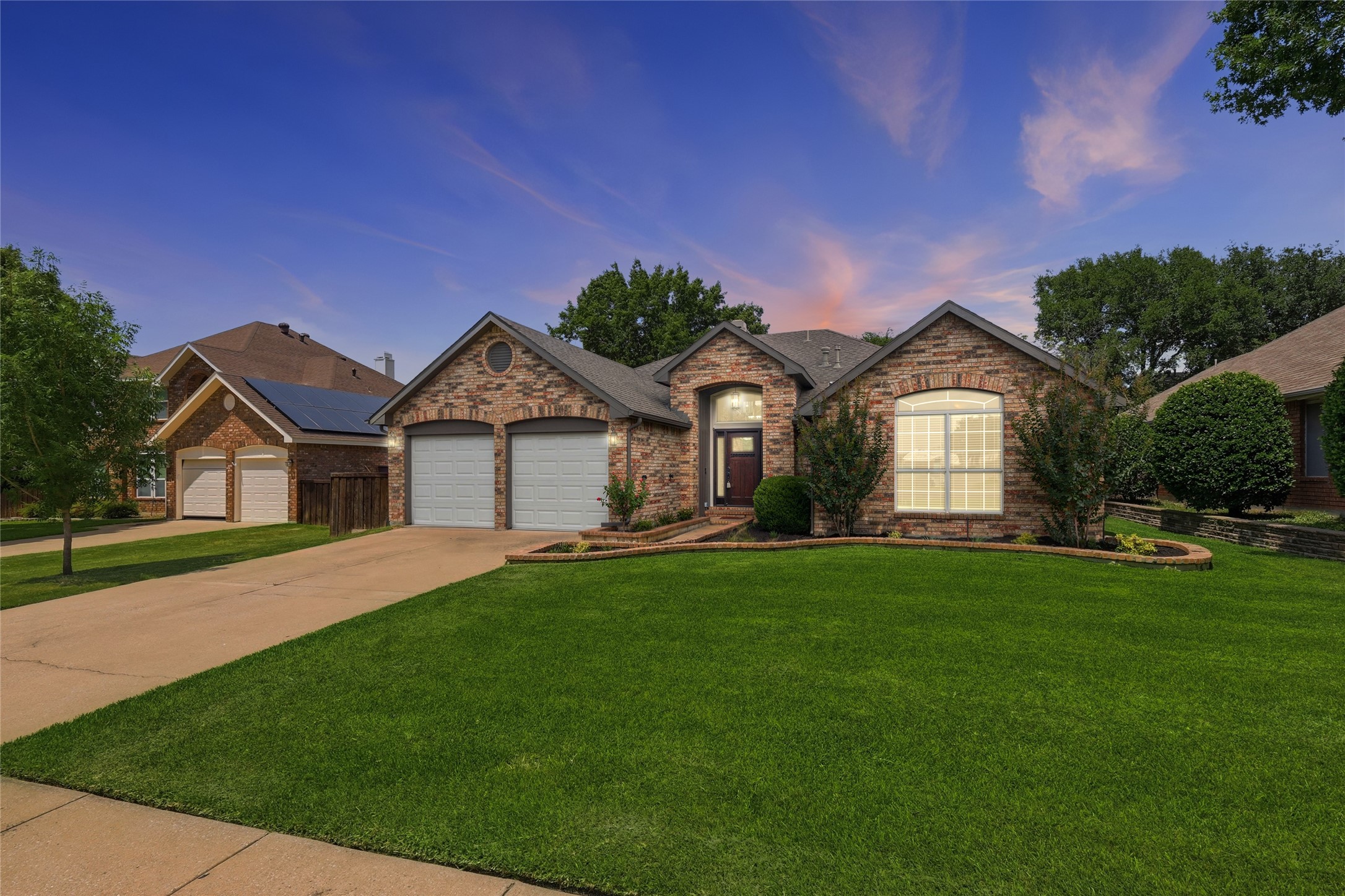 2313 Whitman Lane