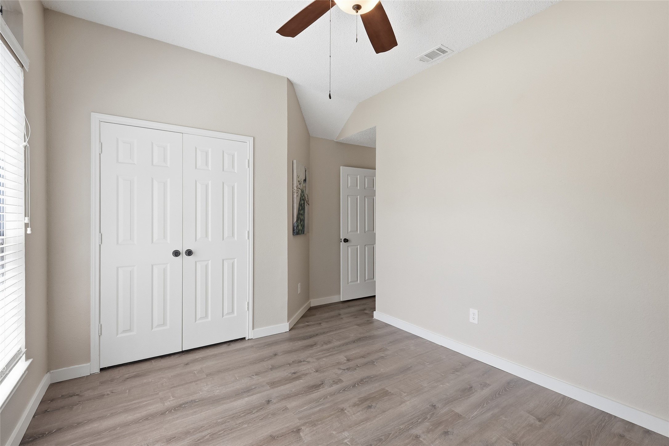 2313 Whitman Lane