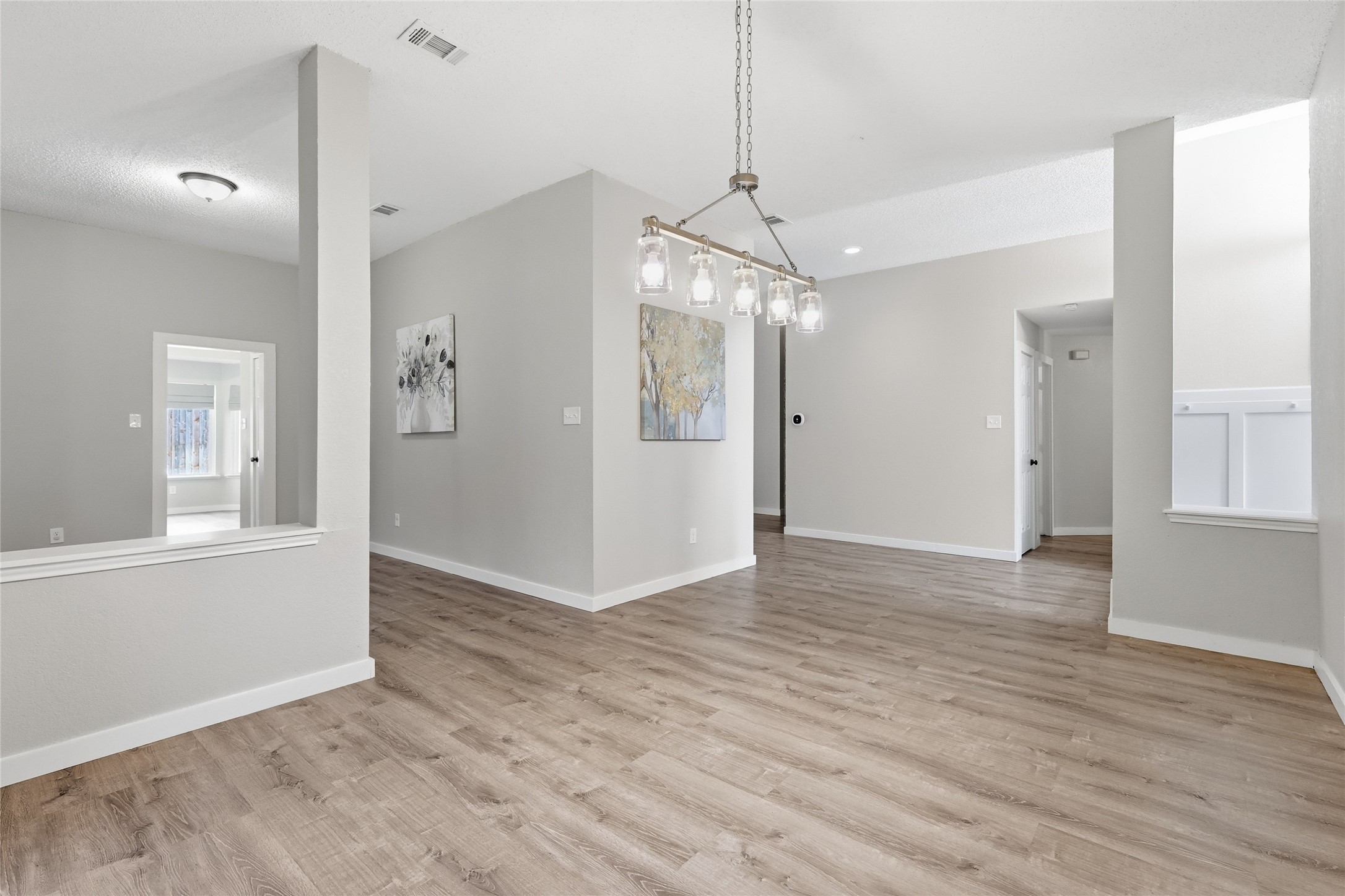 2313 Whitman Lane