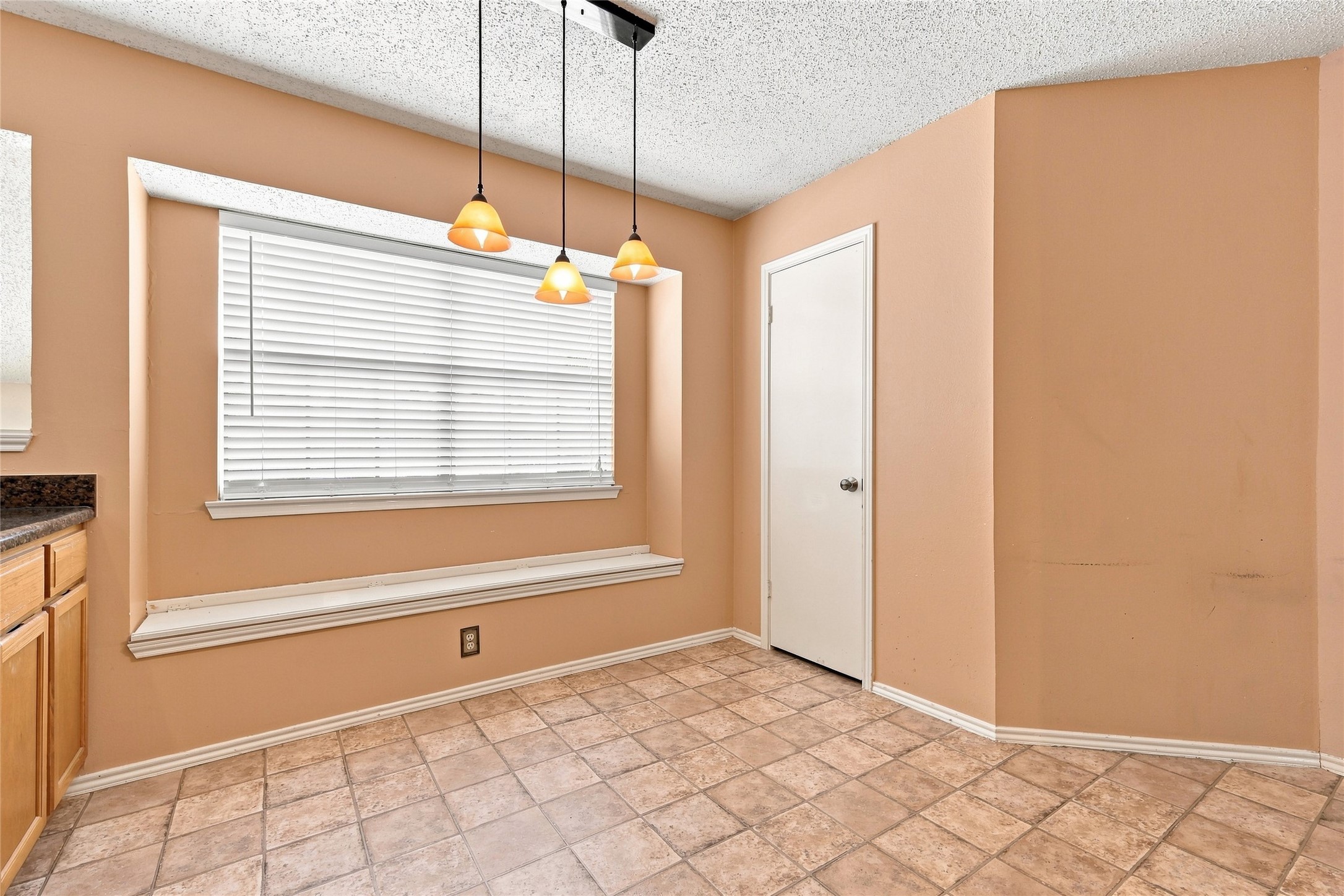 2923 Menlo Park Lane