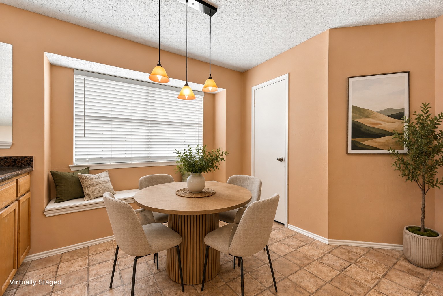 2923 Menlo Park Lane