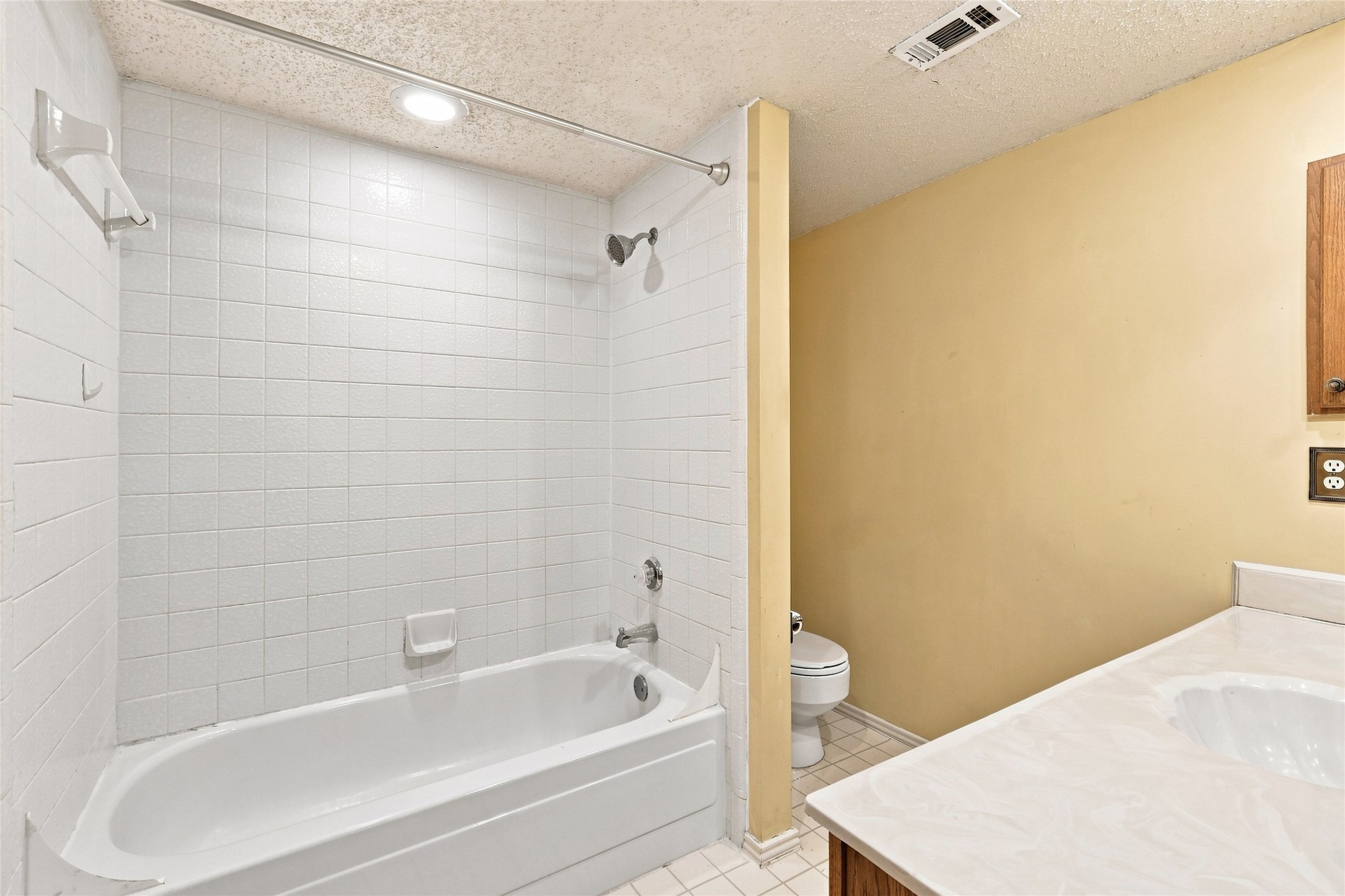 2923 Menlo Park Lane