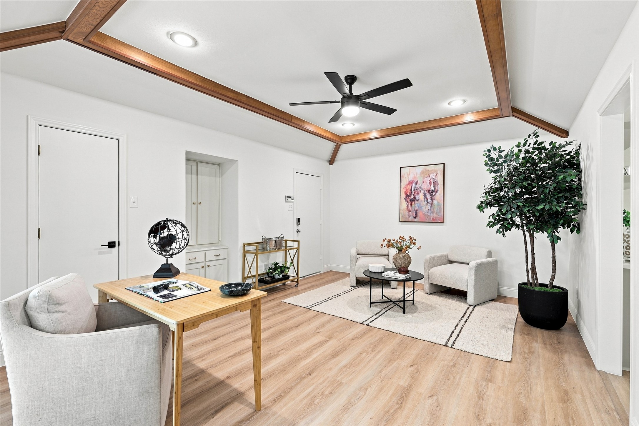 1107 Sundial Drive
