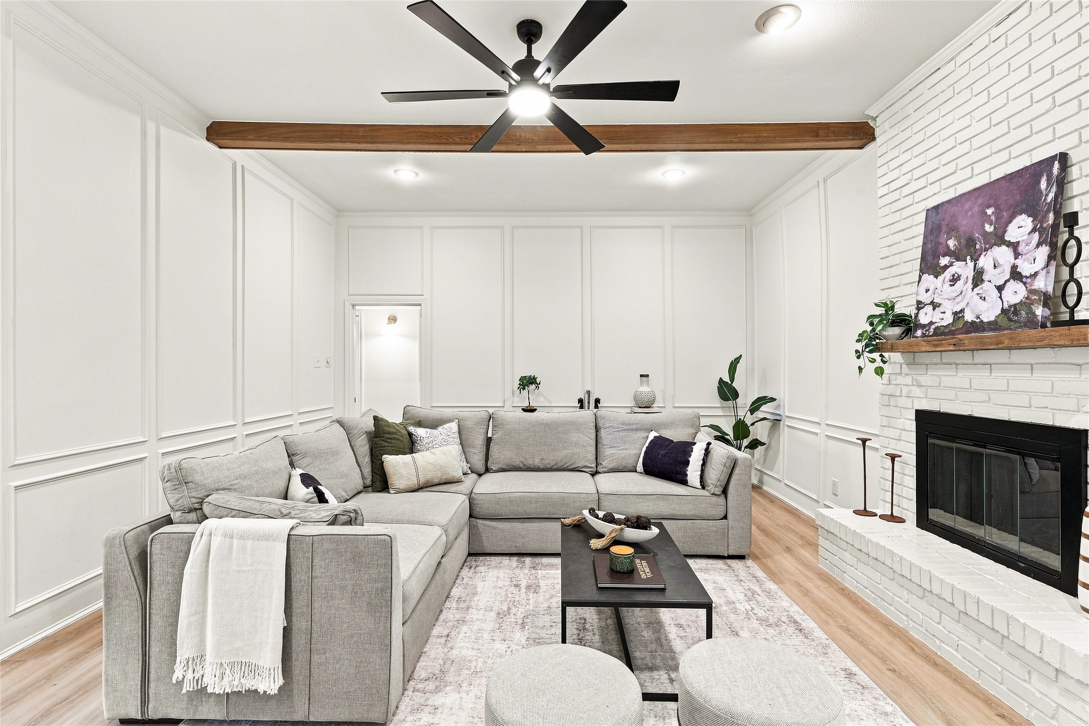 1107 Sundial Drive
