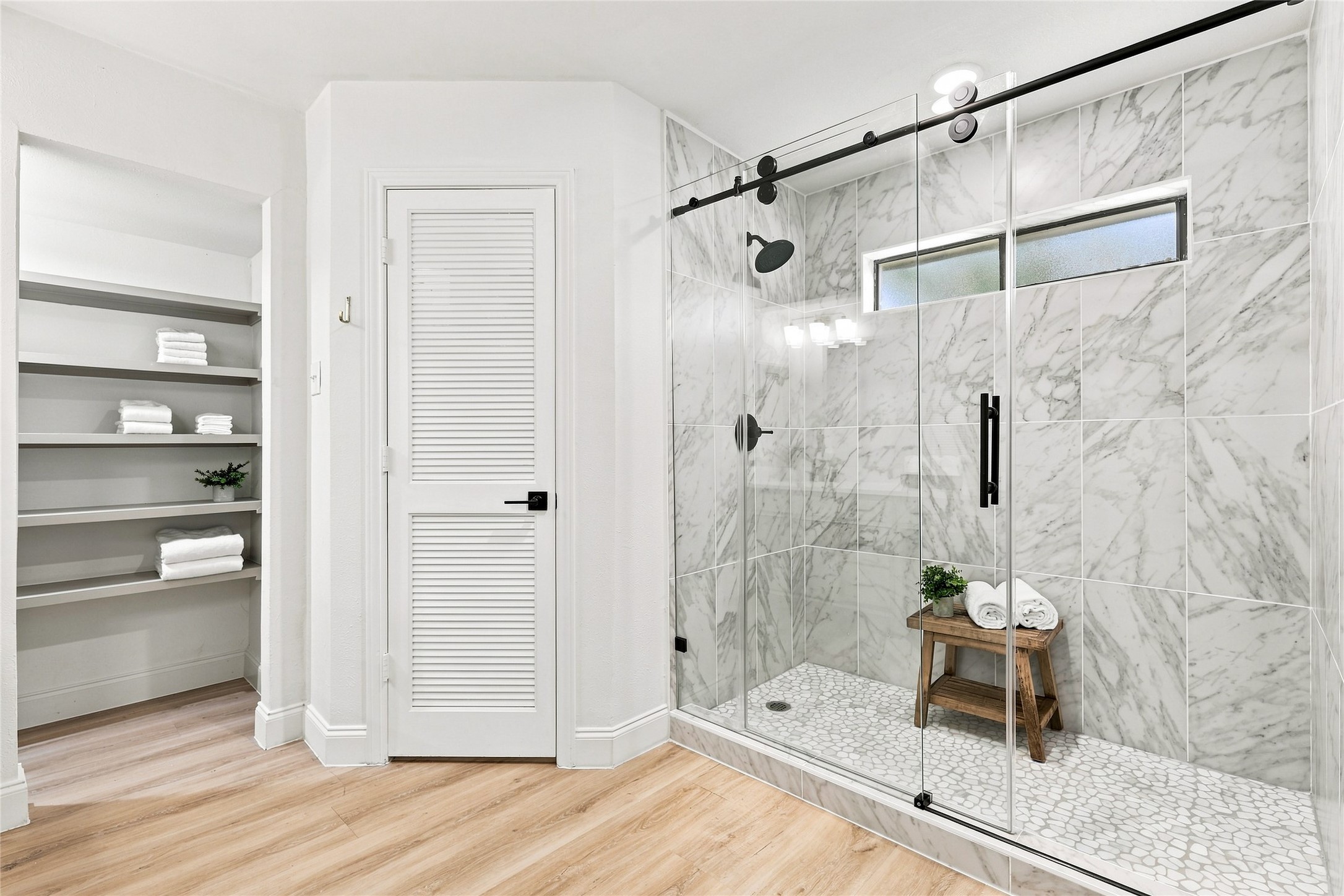 1107 Sundial Drive