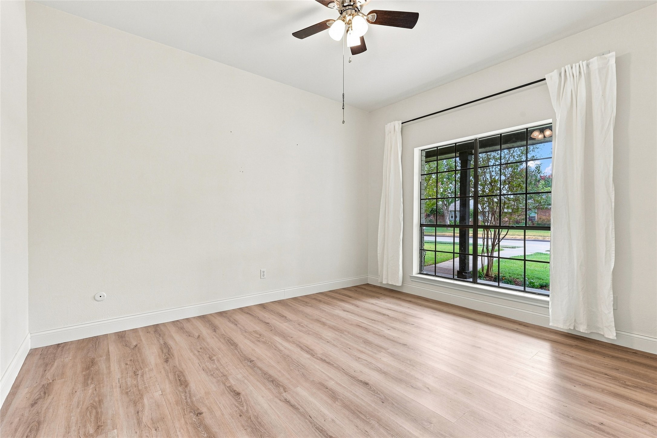 1107 Sundial Drive