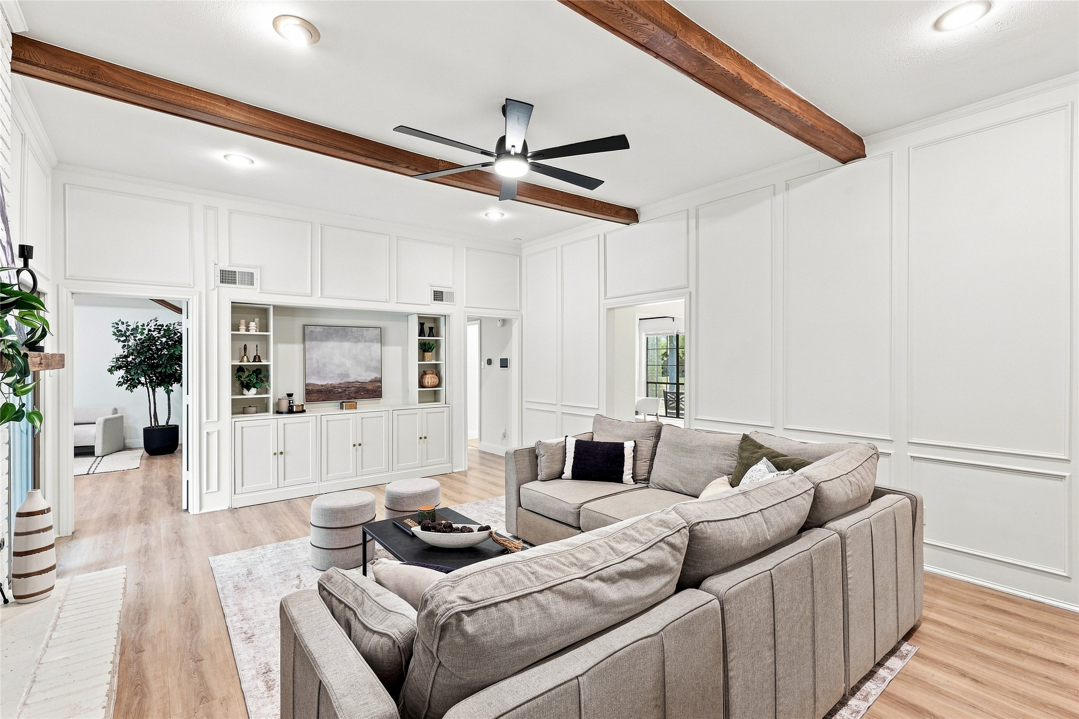 1107 Sundial Drive