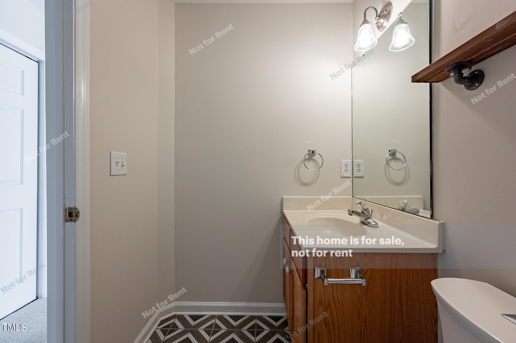 1649 Rogers Pointe Lane