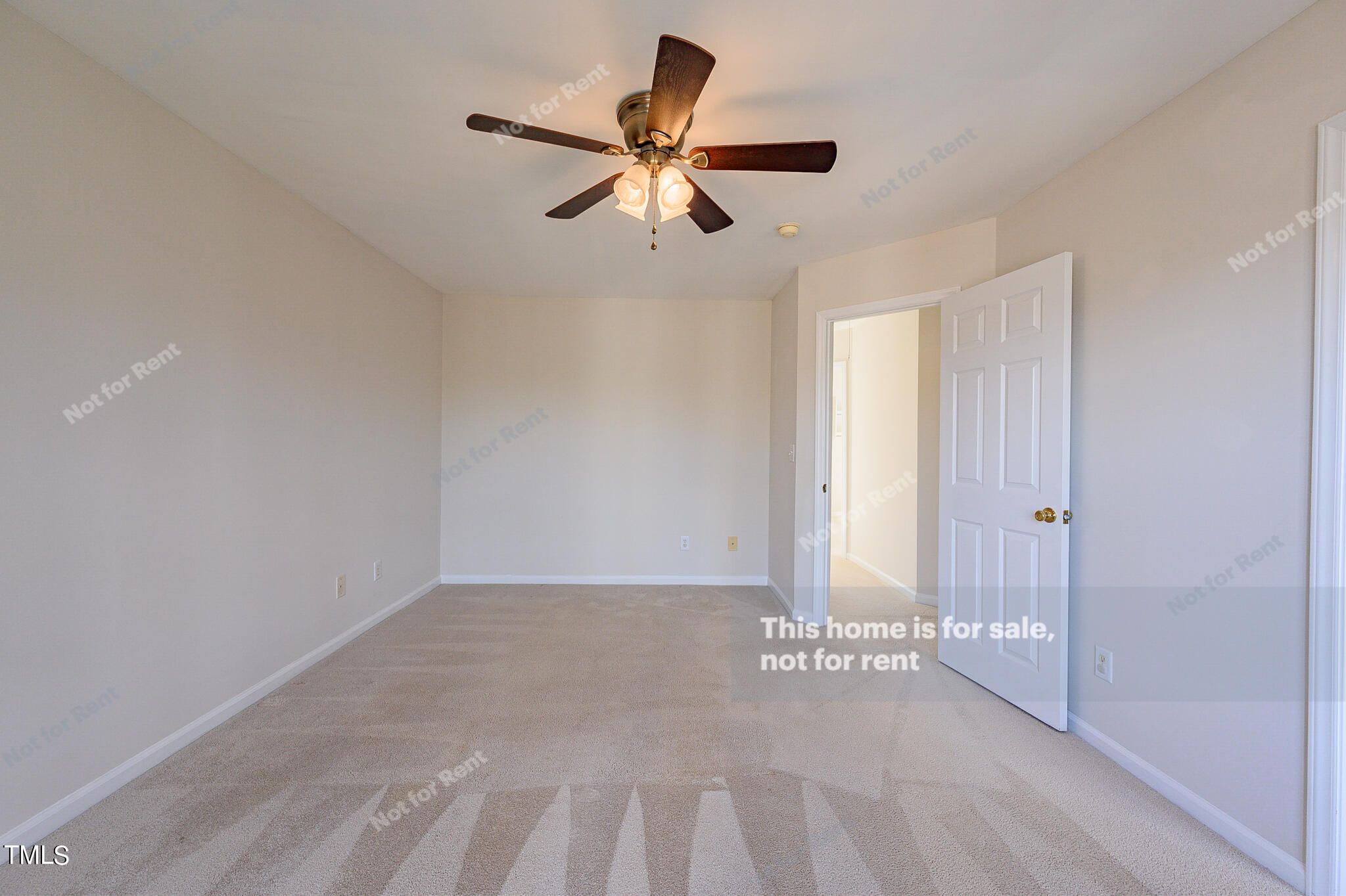 1649 Rogers Pointe Lane