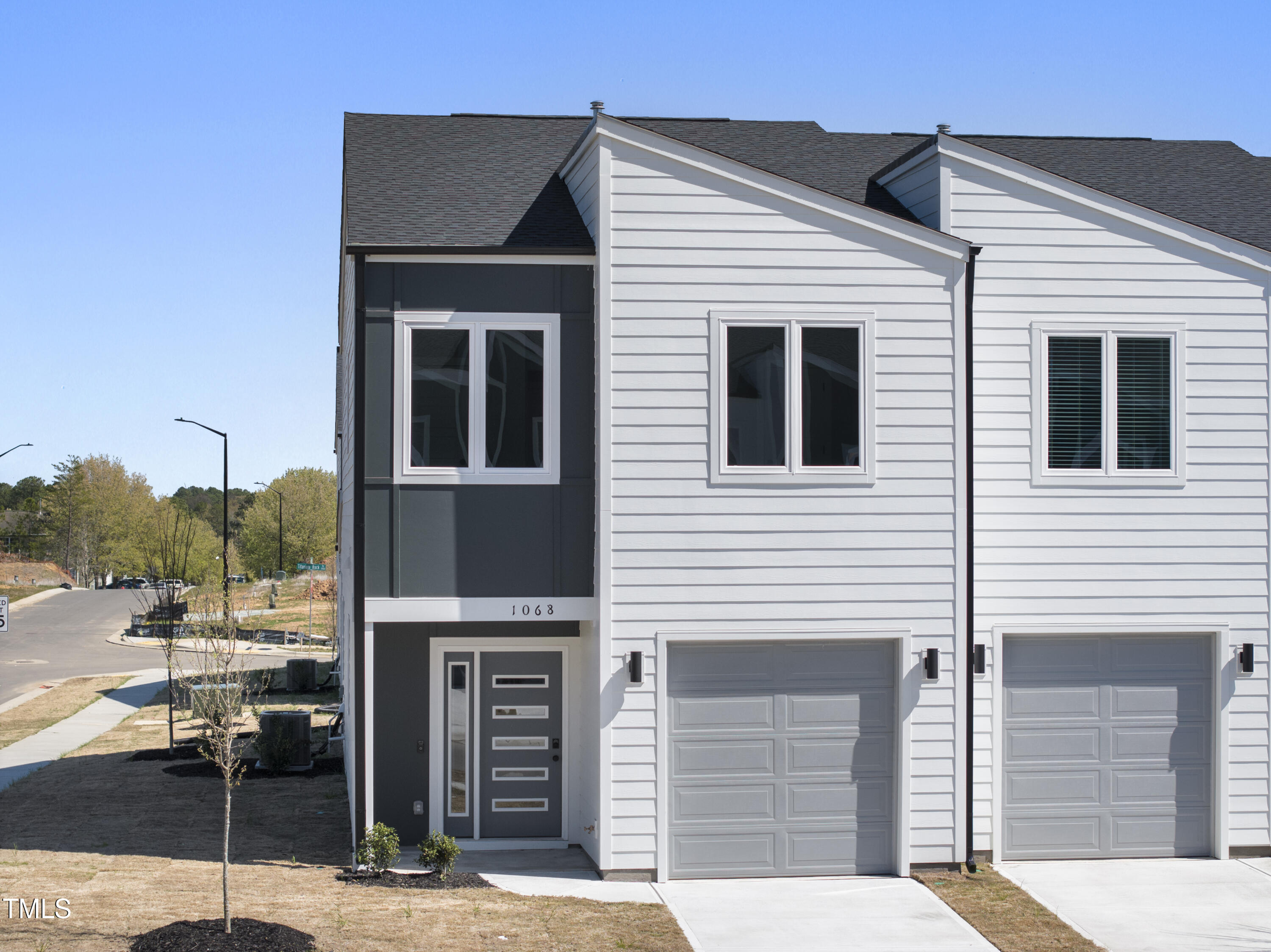 2112 Titanium Rock Road