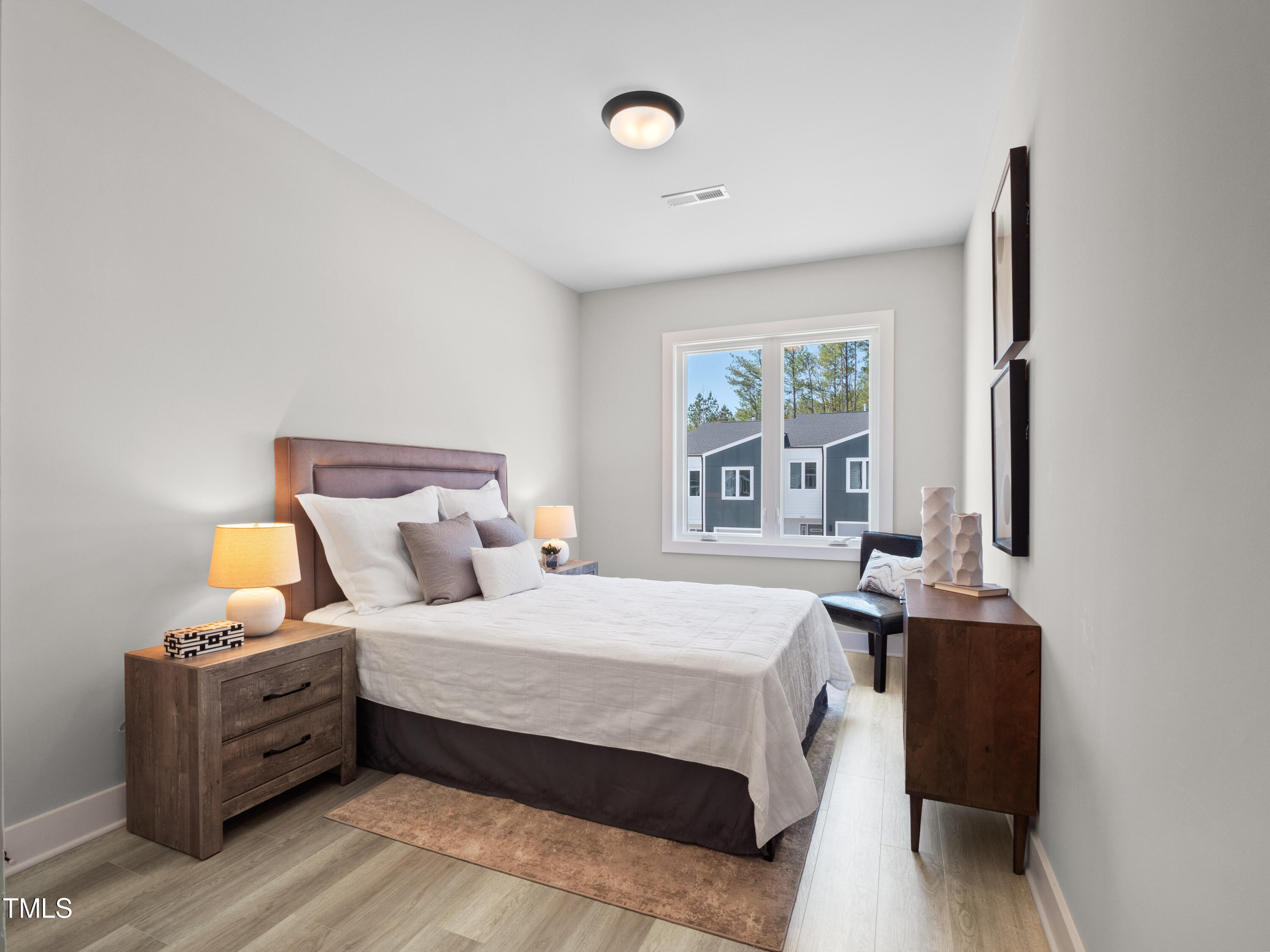 2112 Titanium Rock Road