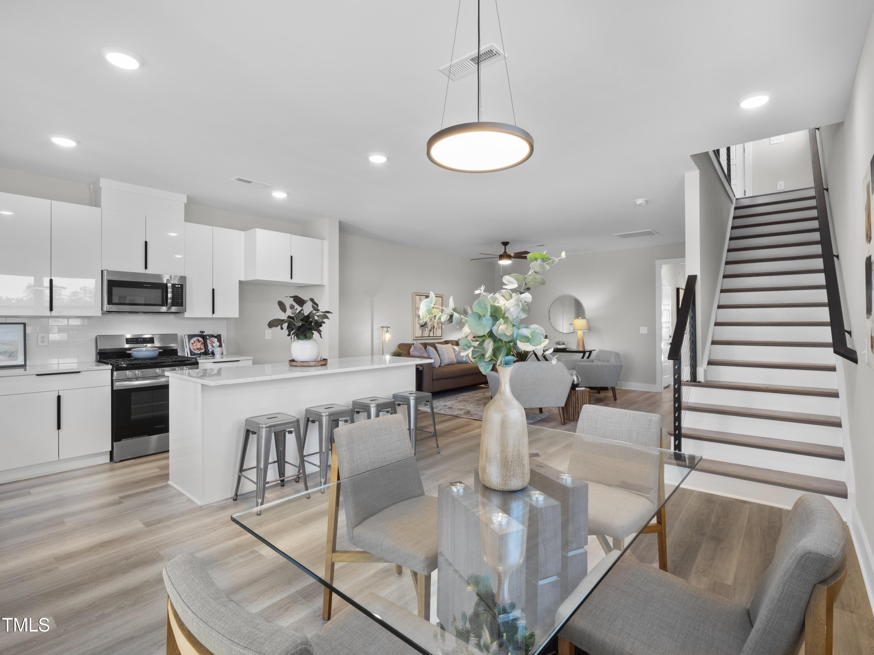 2112 Titanium Rock Road