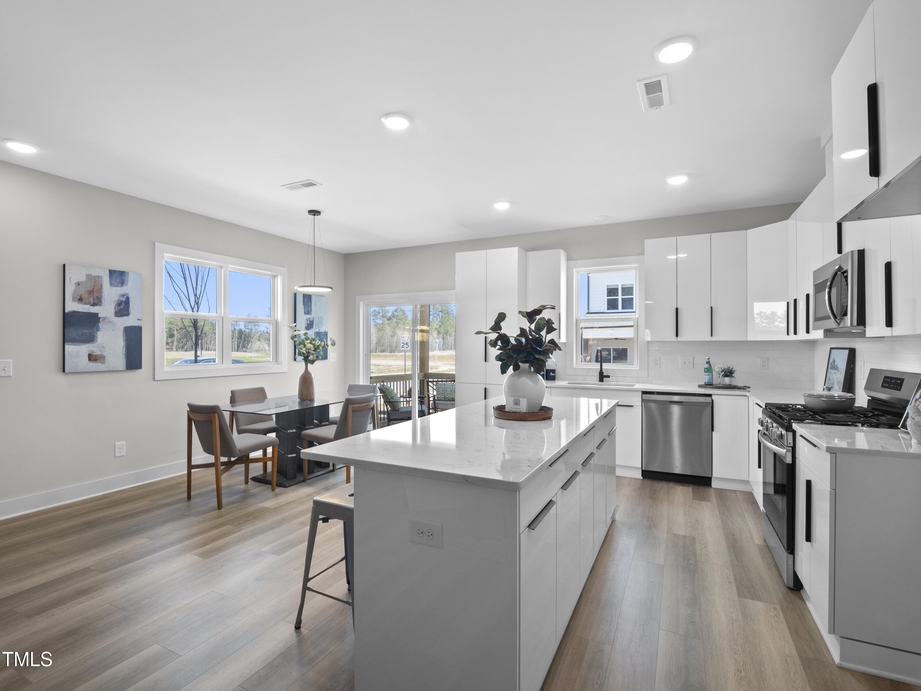 2112 Titanium Rock Road