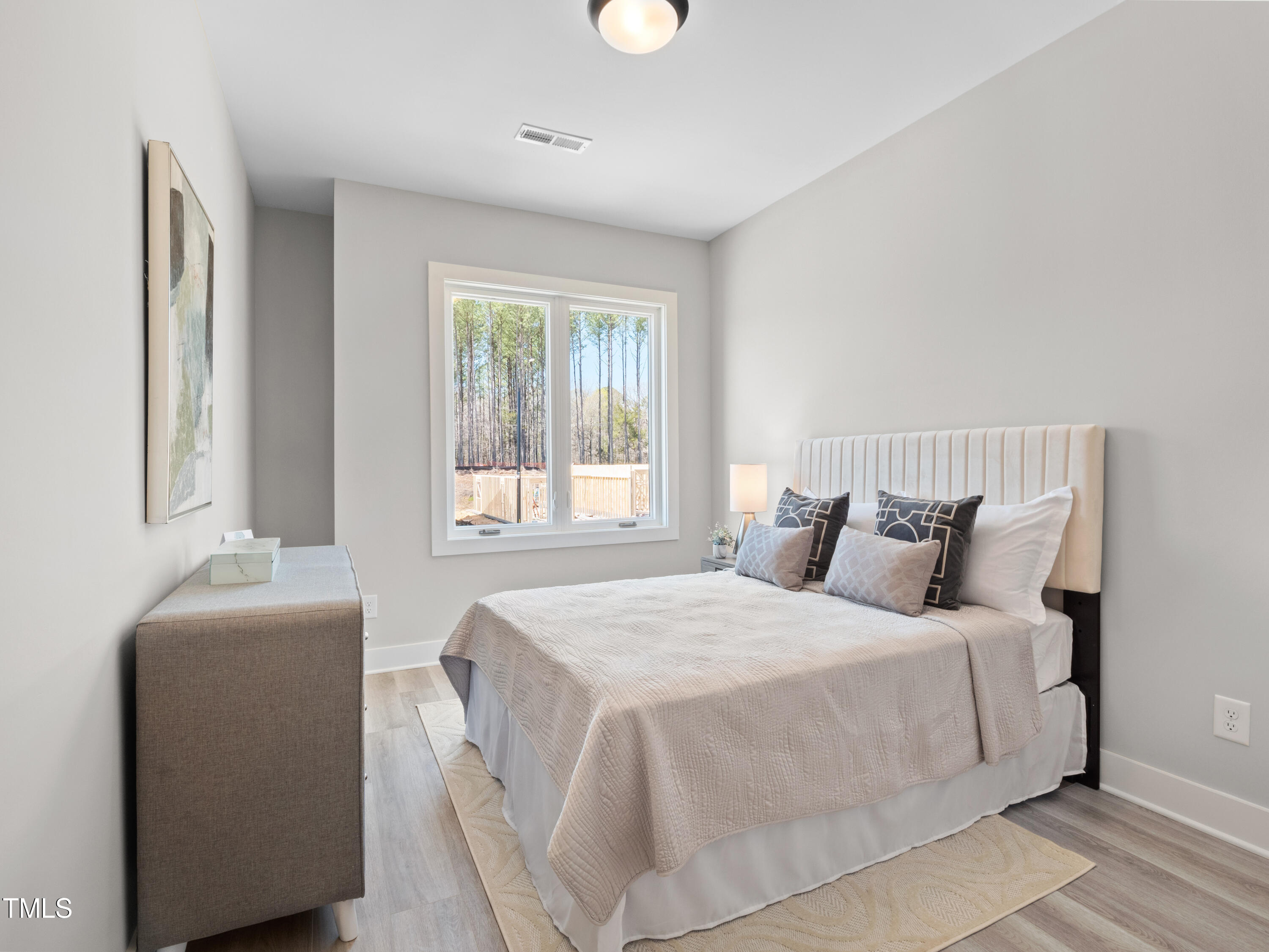 2112 Titanium Rock Road