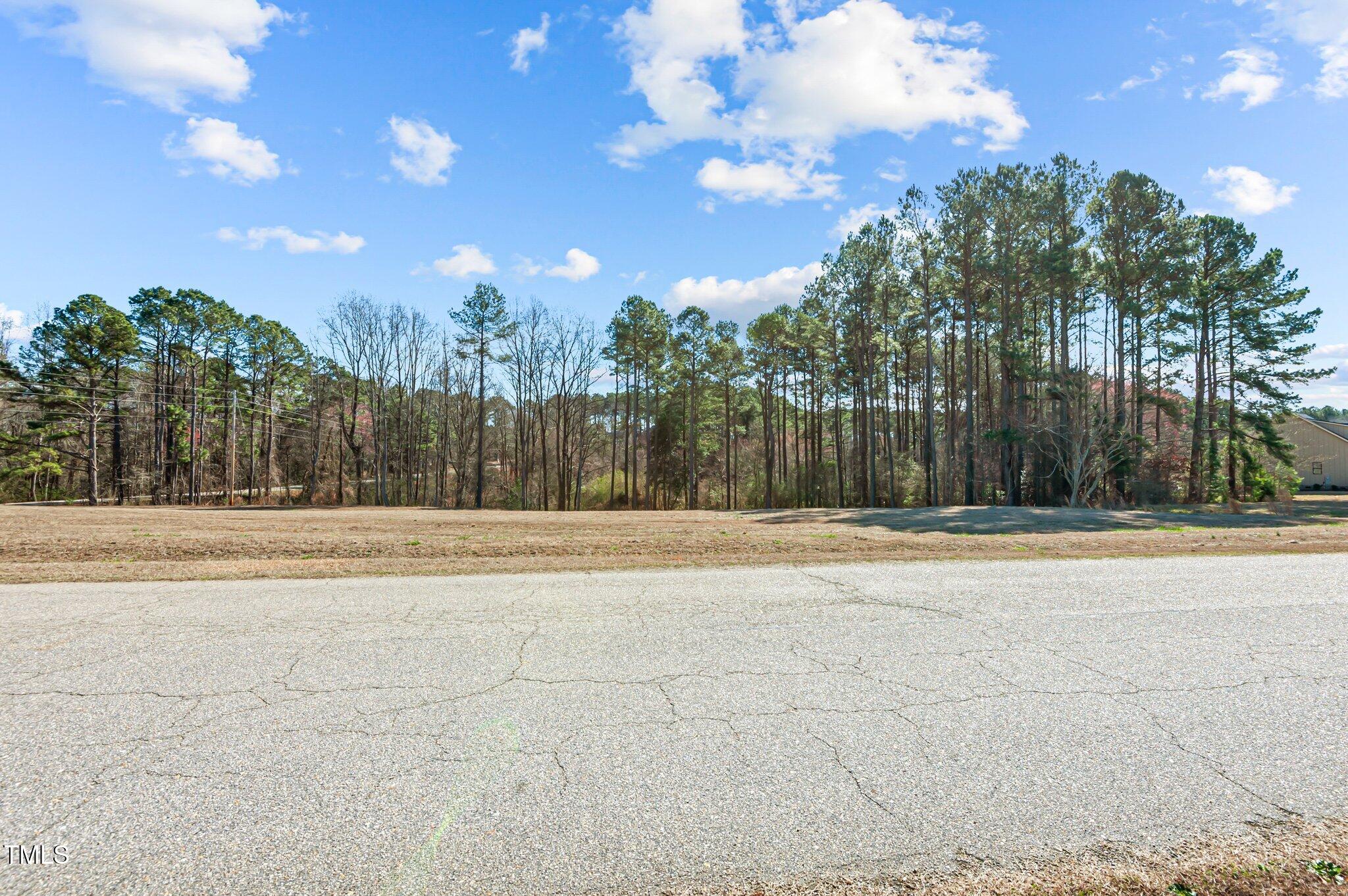 8413 Clearwater Drive