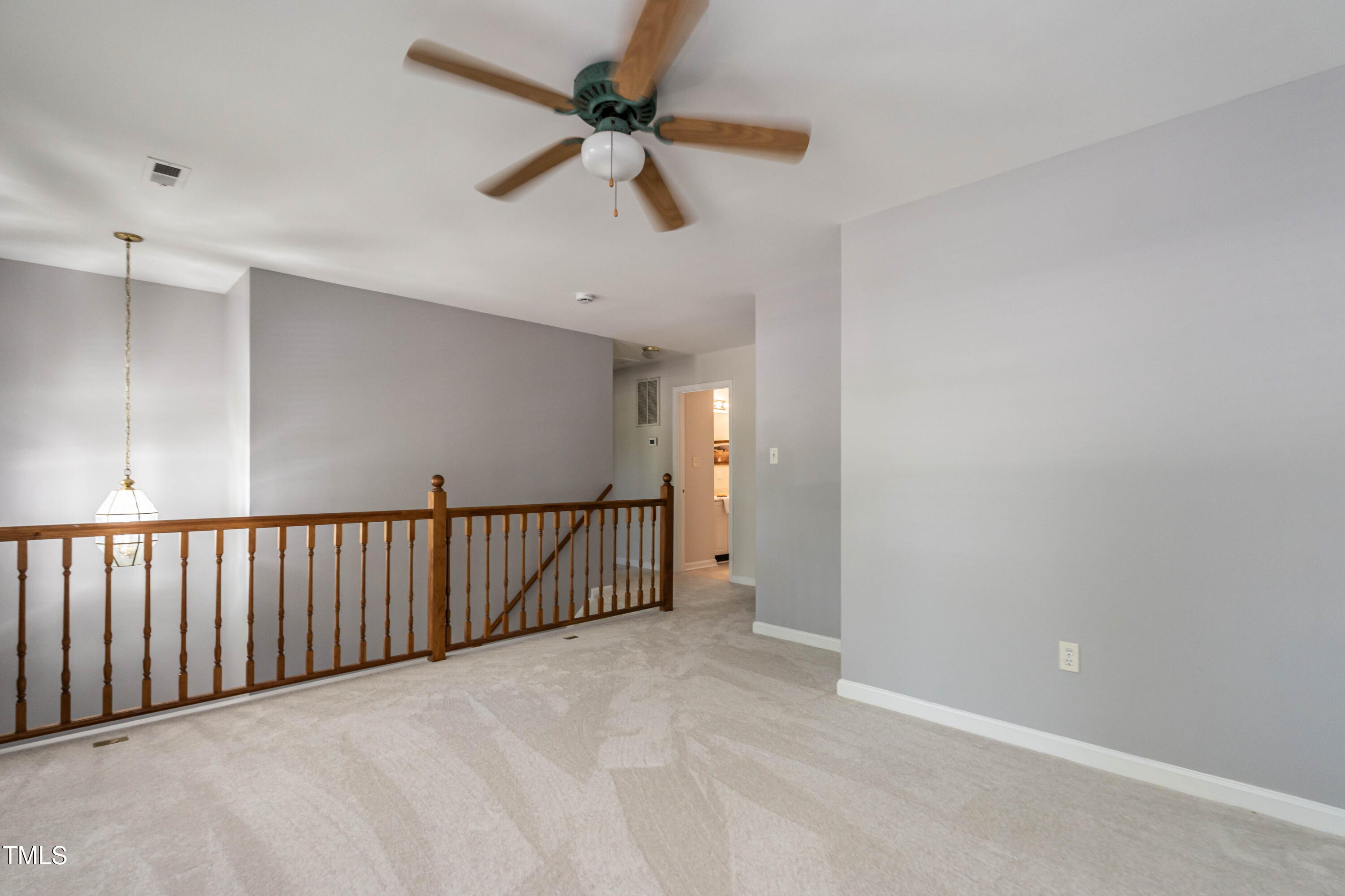 3045 Creek Moss Avenue