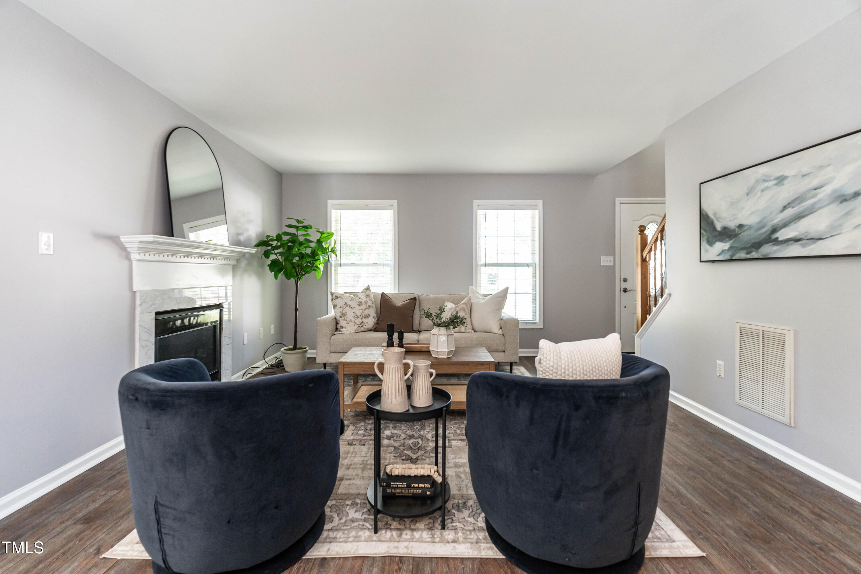 3045 Creek Moss Avenue