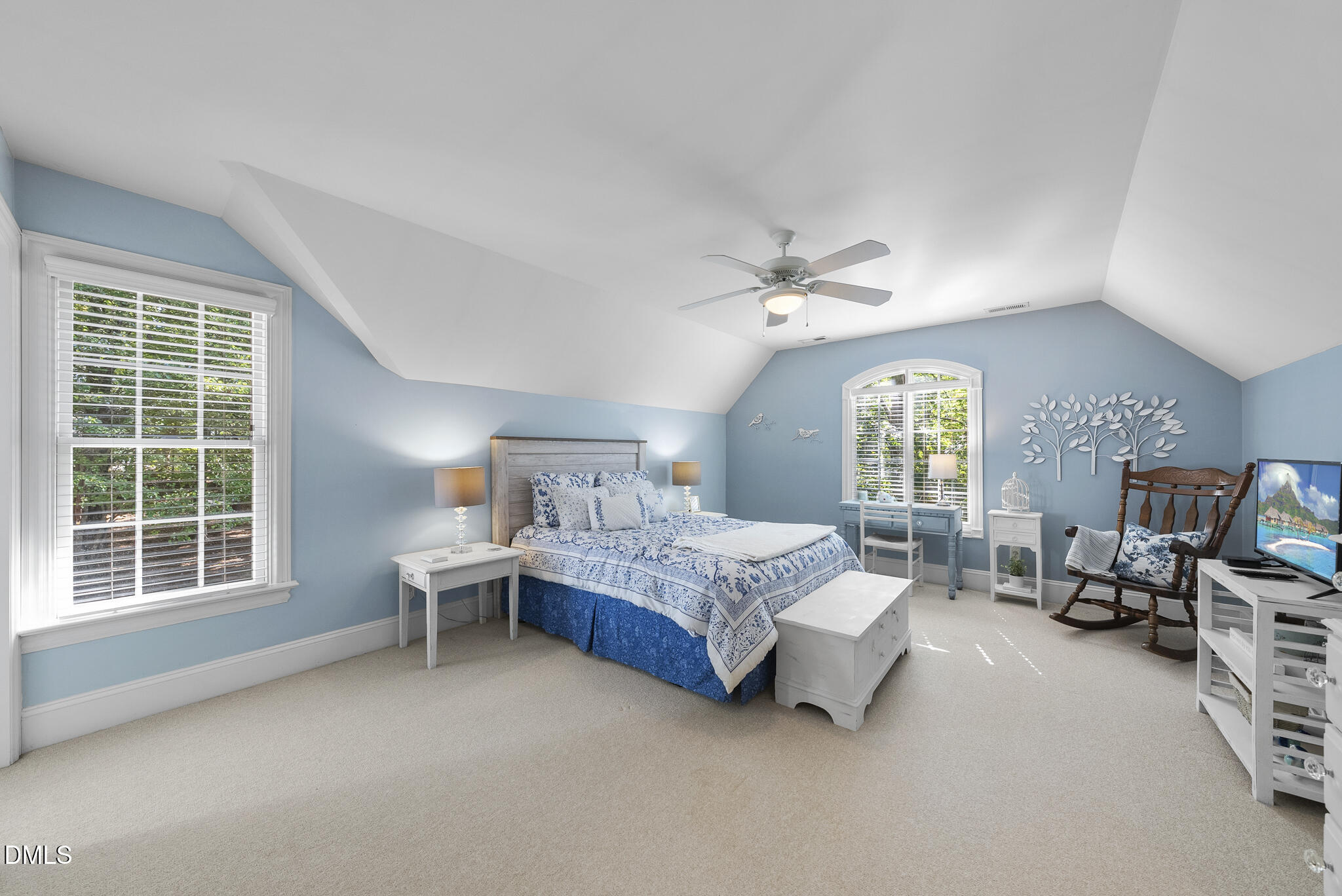 7400 New Forest Lane