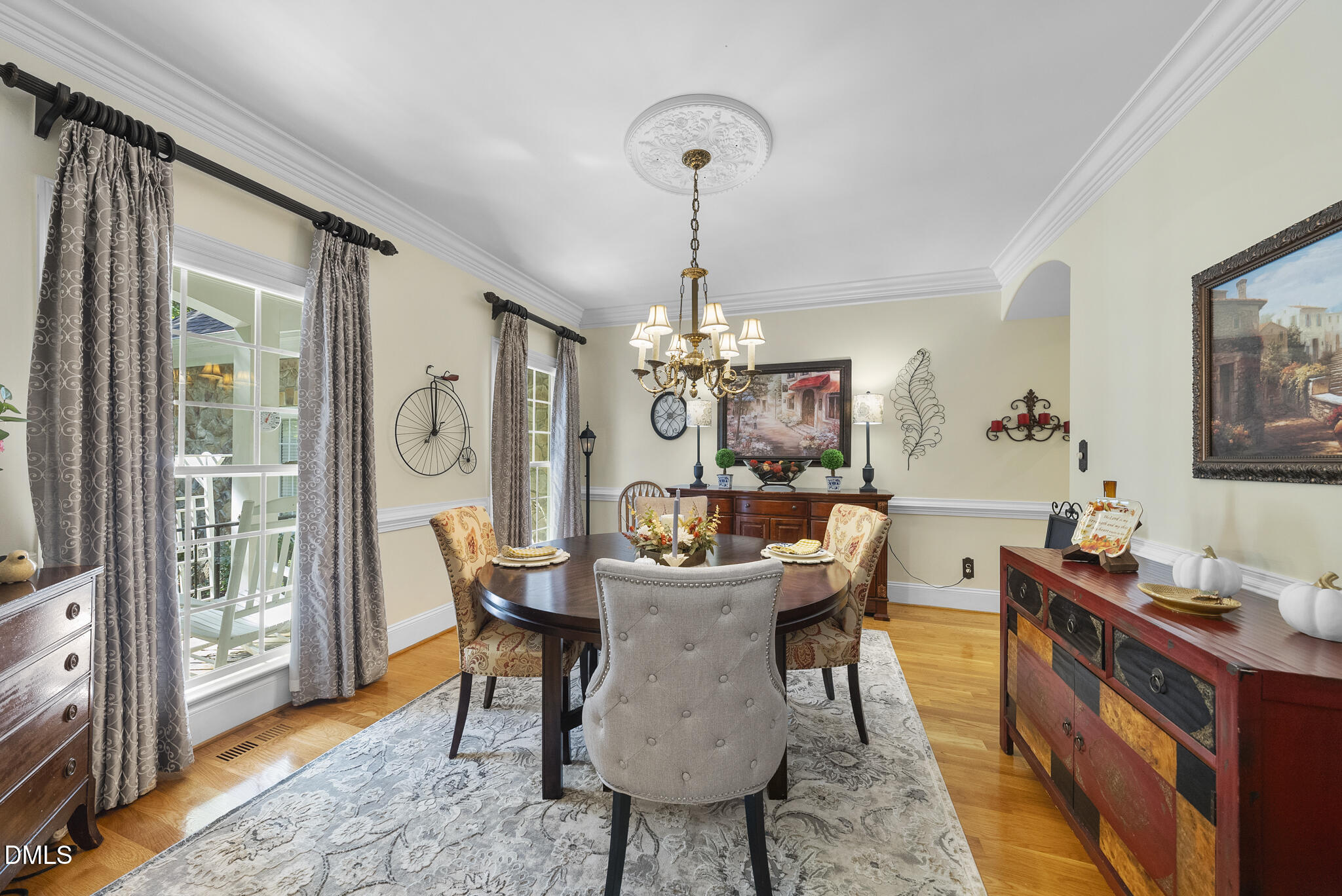 7400 New Forest Lane