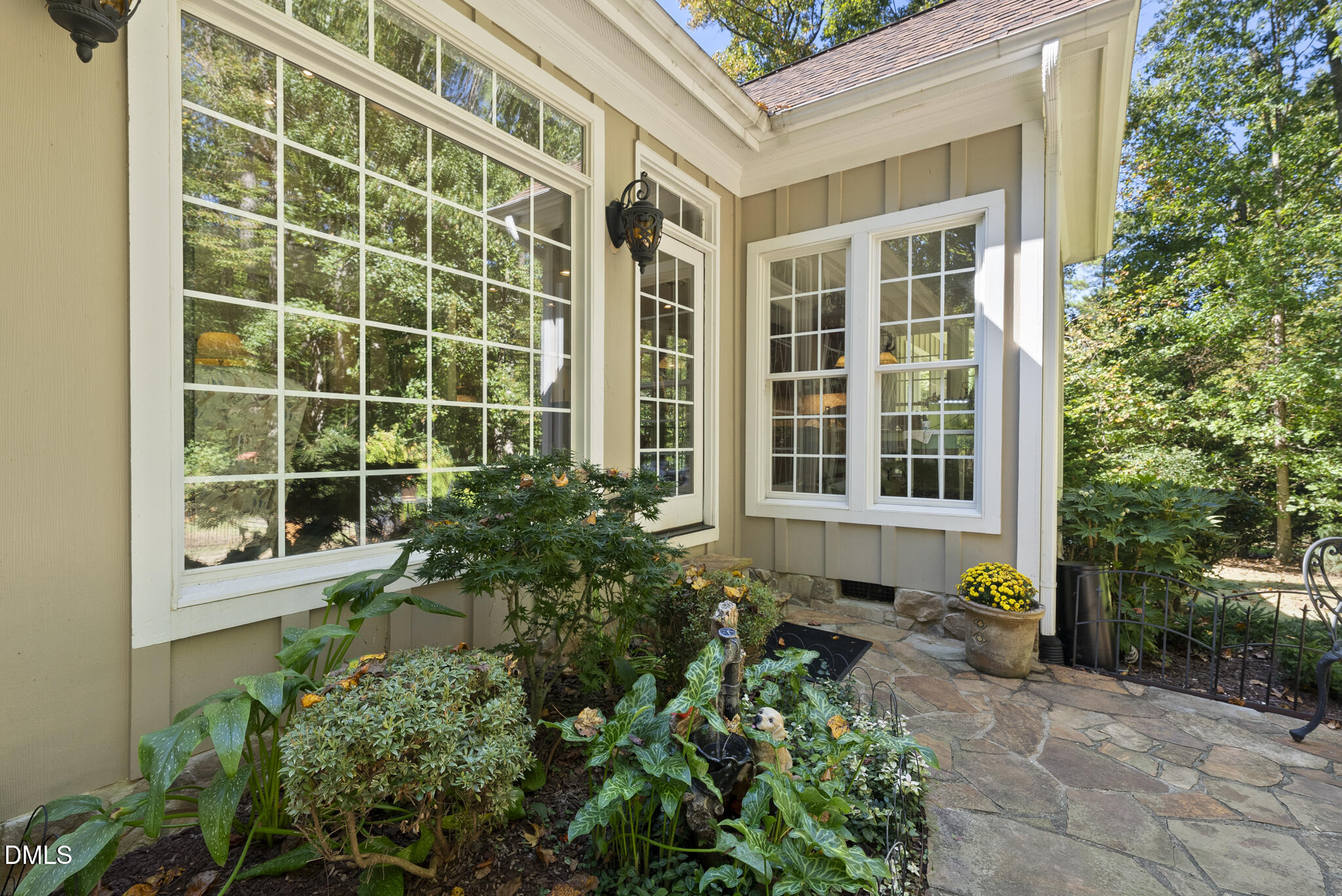 7400 New Forest Lane