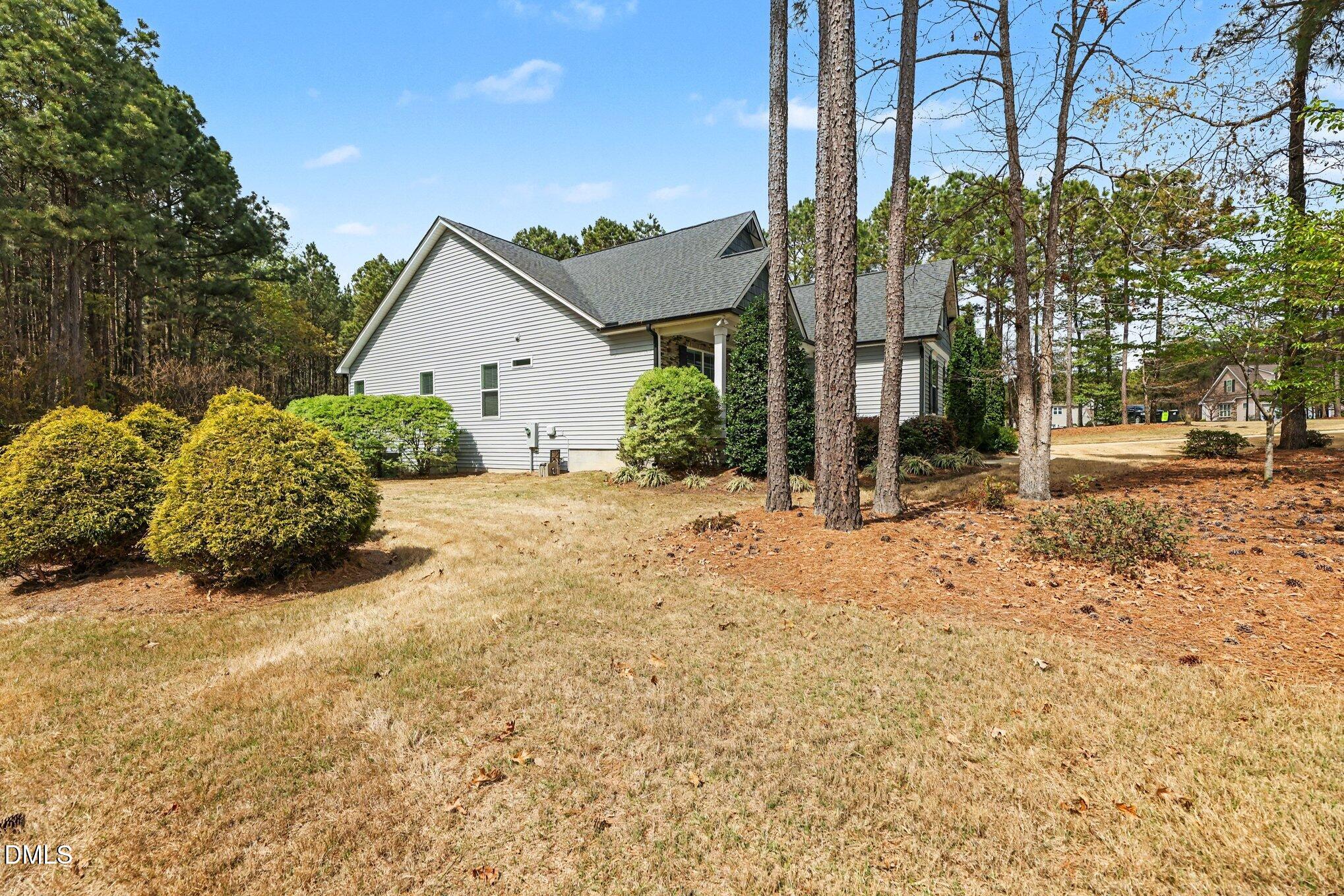 35 Carriden Drive