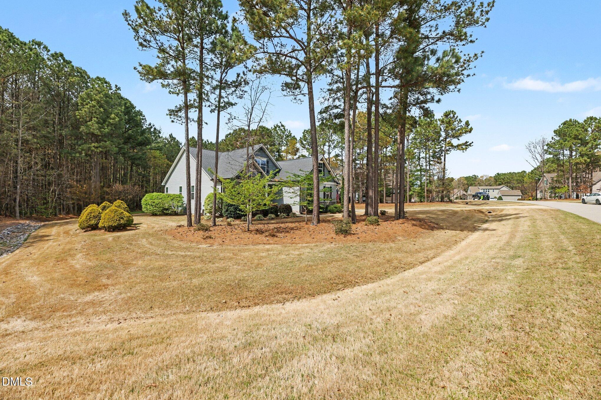 35 Carriden Drive