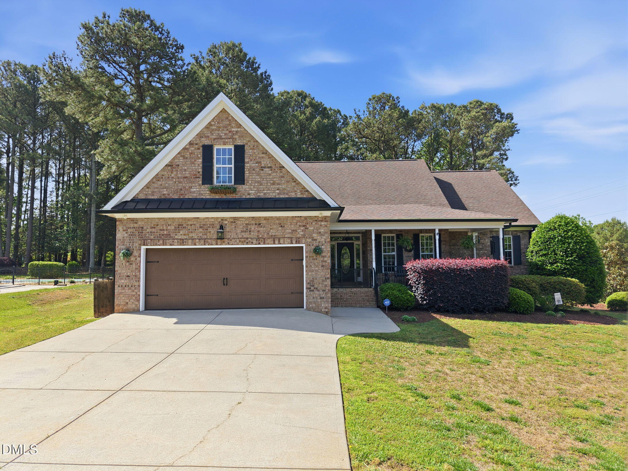 10 Georgetown Woods Drive