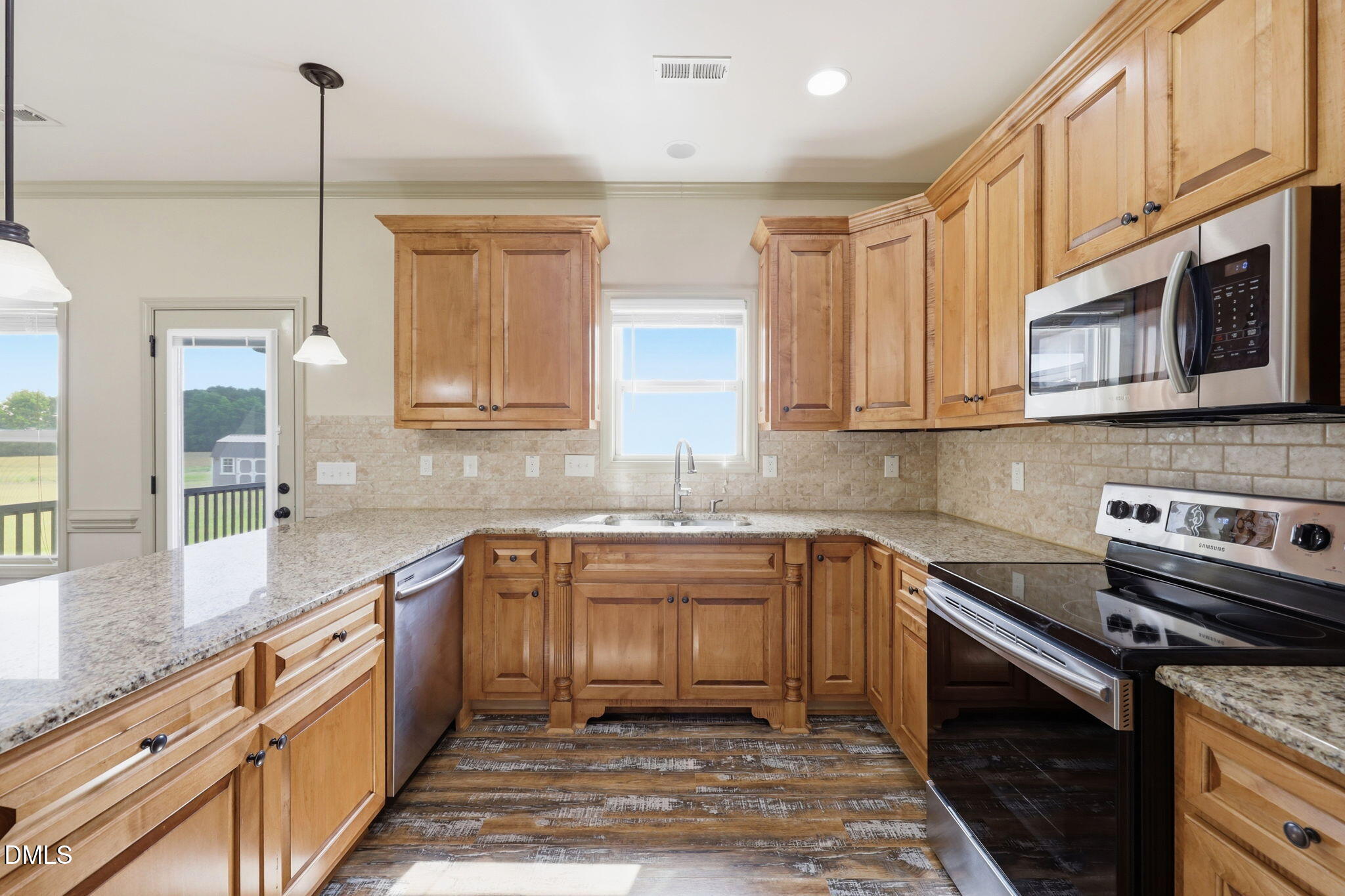 3587 Hannah Creek Road