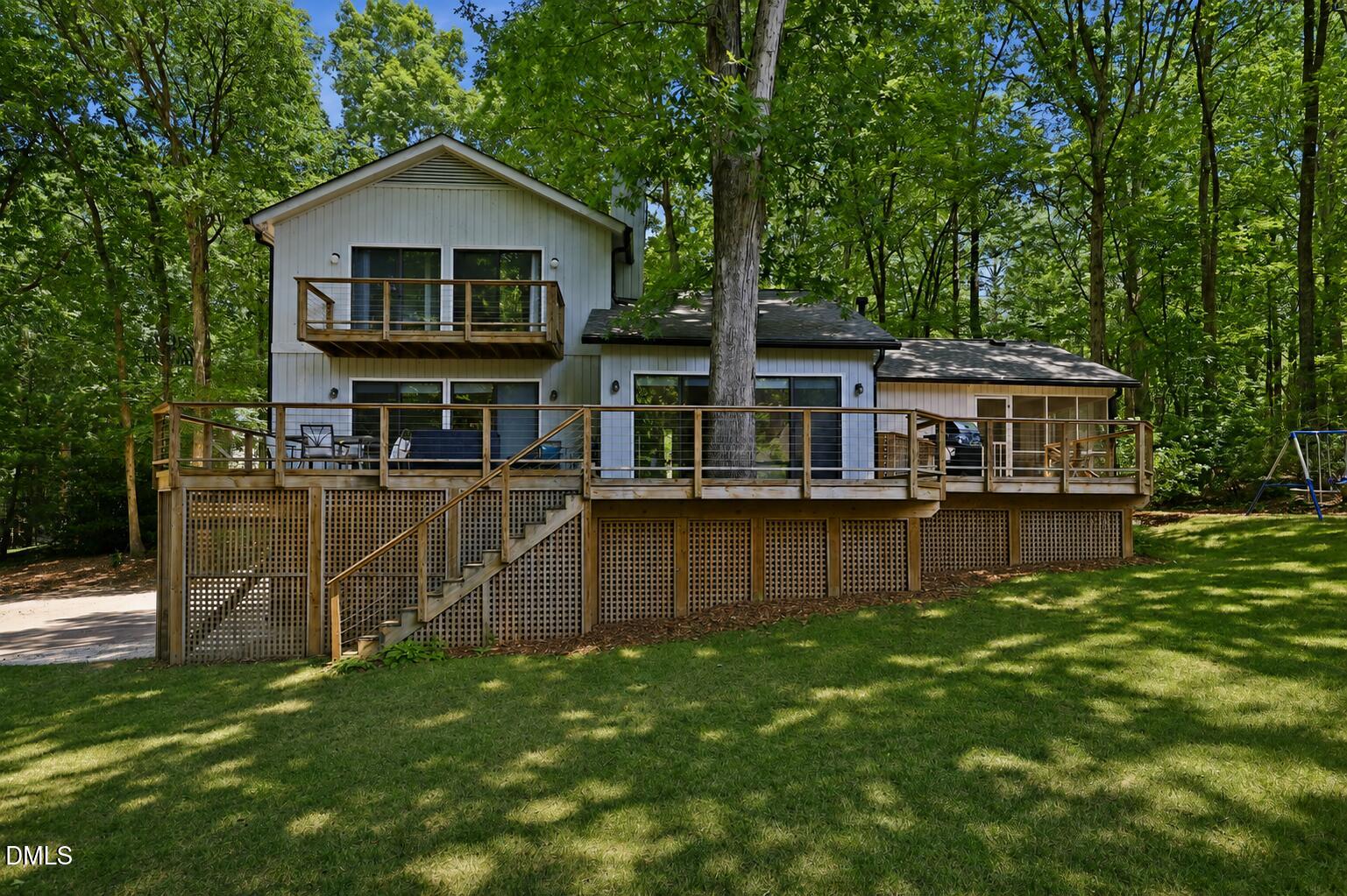 6101 Dresden Lane