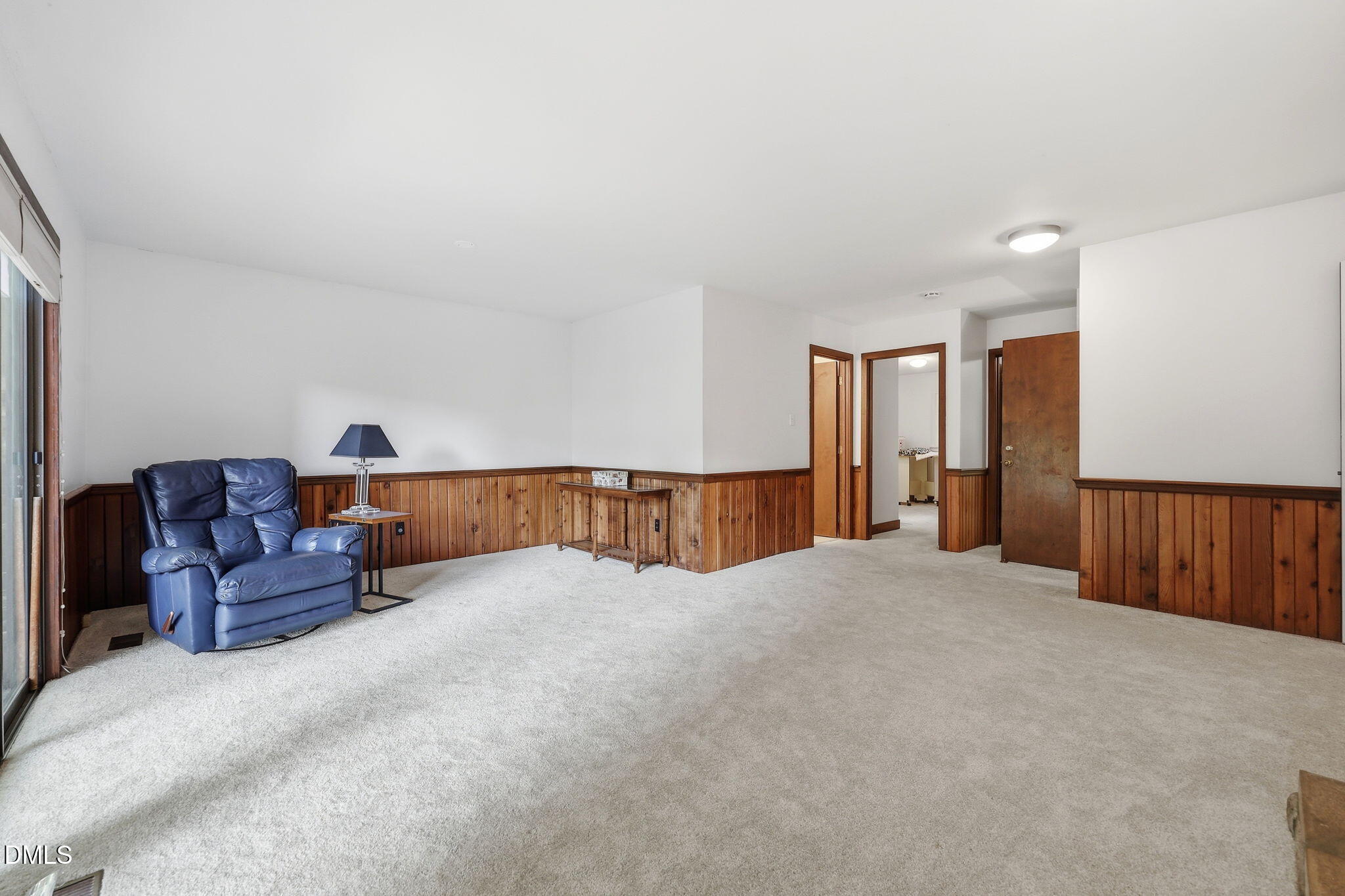 6101 Dresden Lane