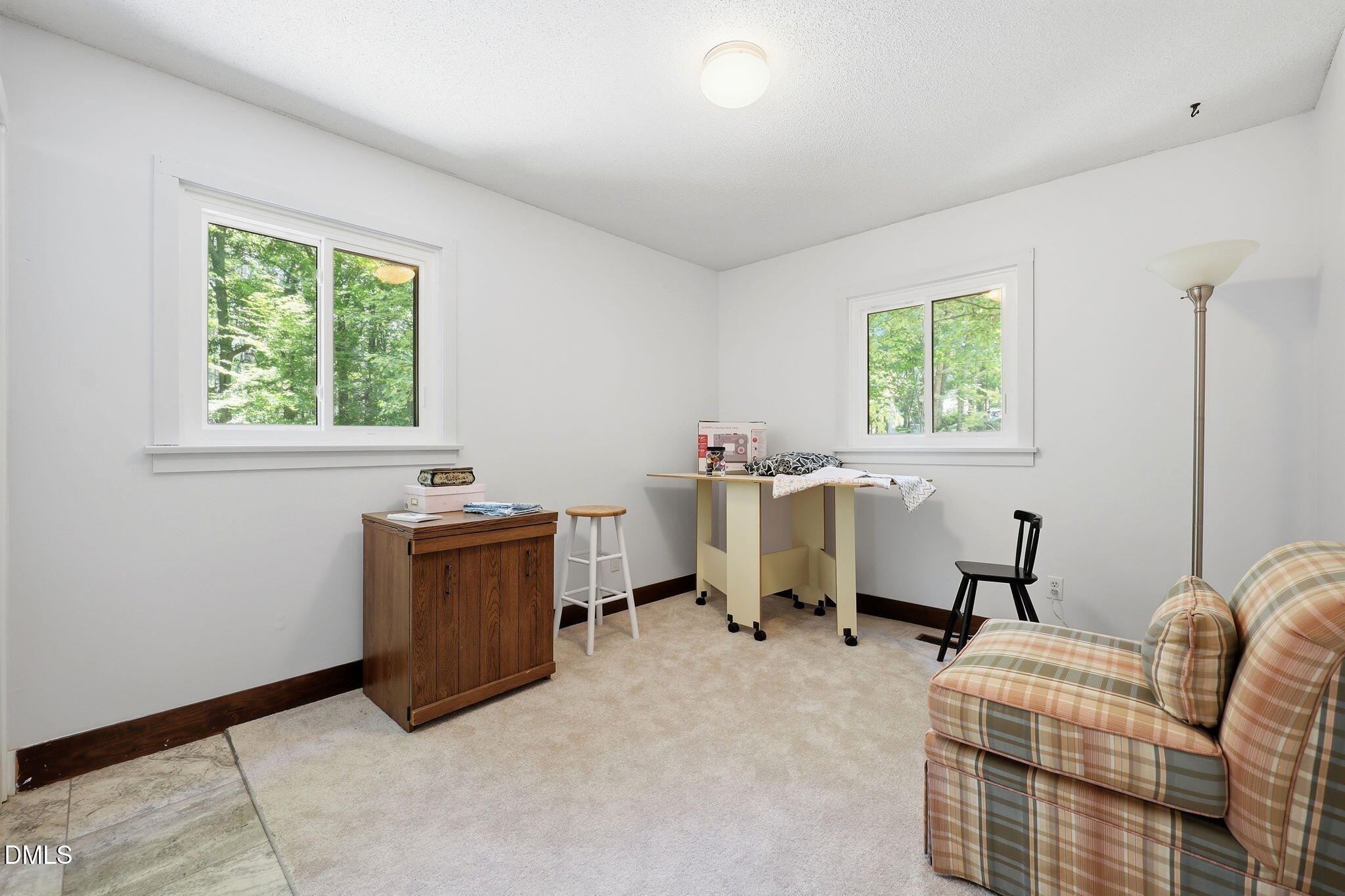 6101 Dresden Lane